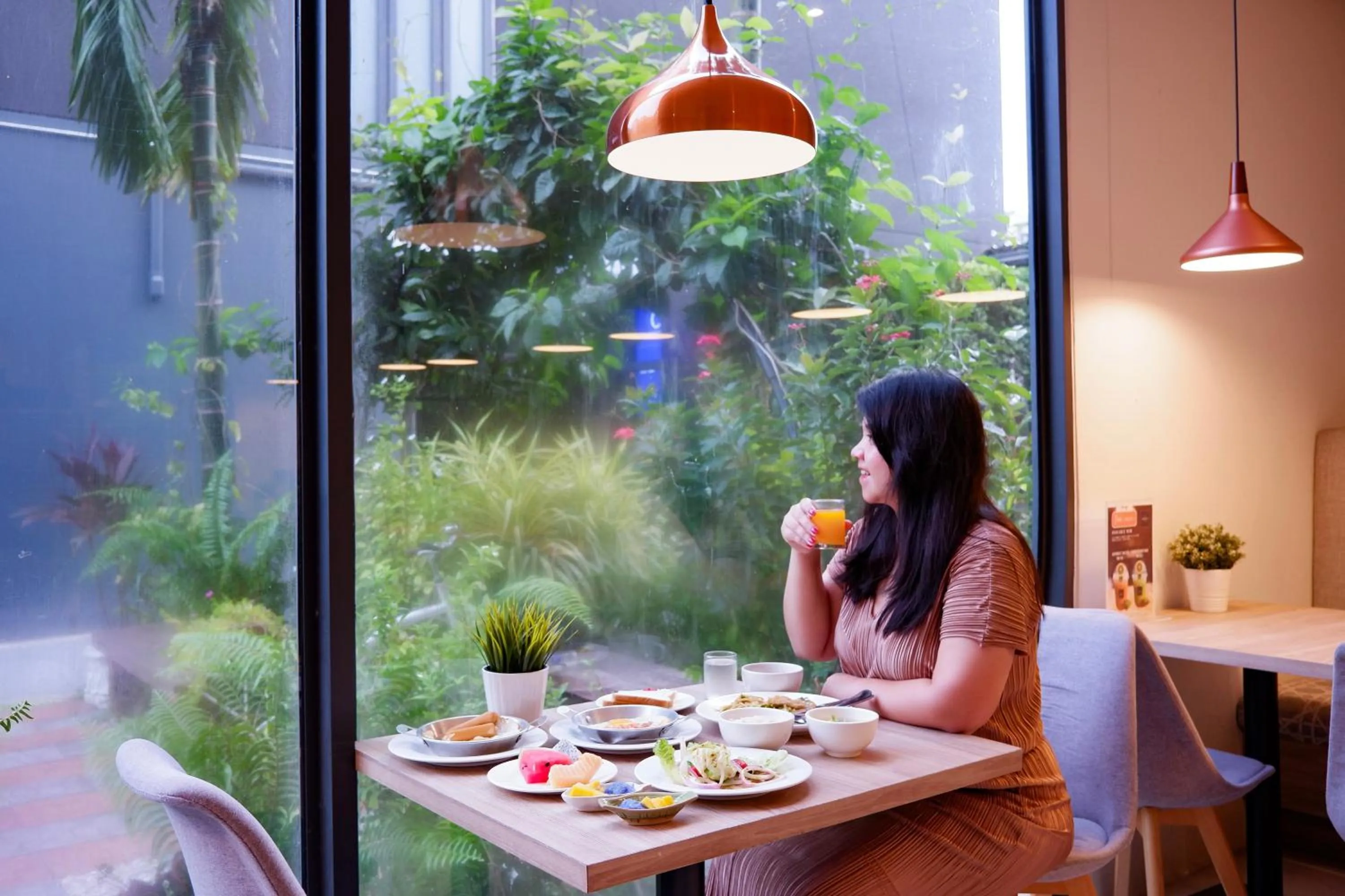 Restaurant/places to eat in Canalis Suvarnabhumi Airport Hotel