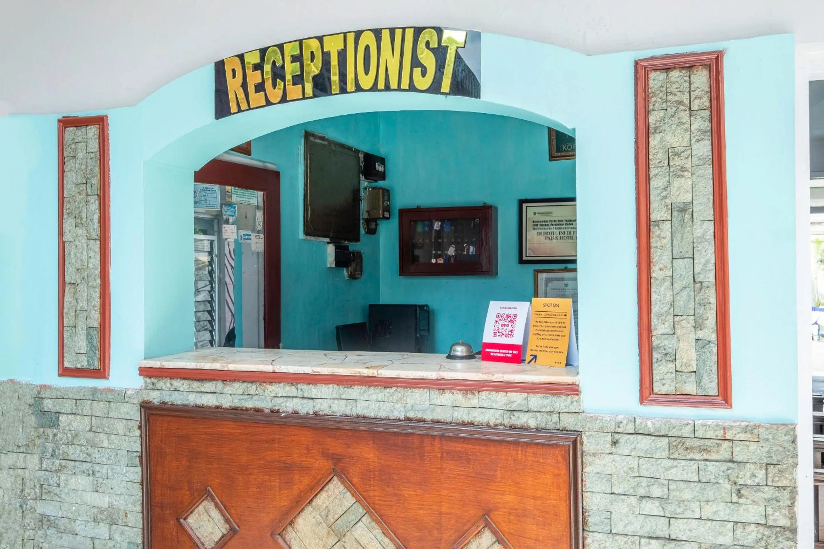 Lobby or reception, Lobby/Reception in SPOT ON 1970 Hotel Priangan