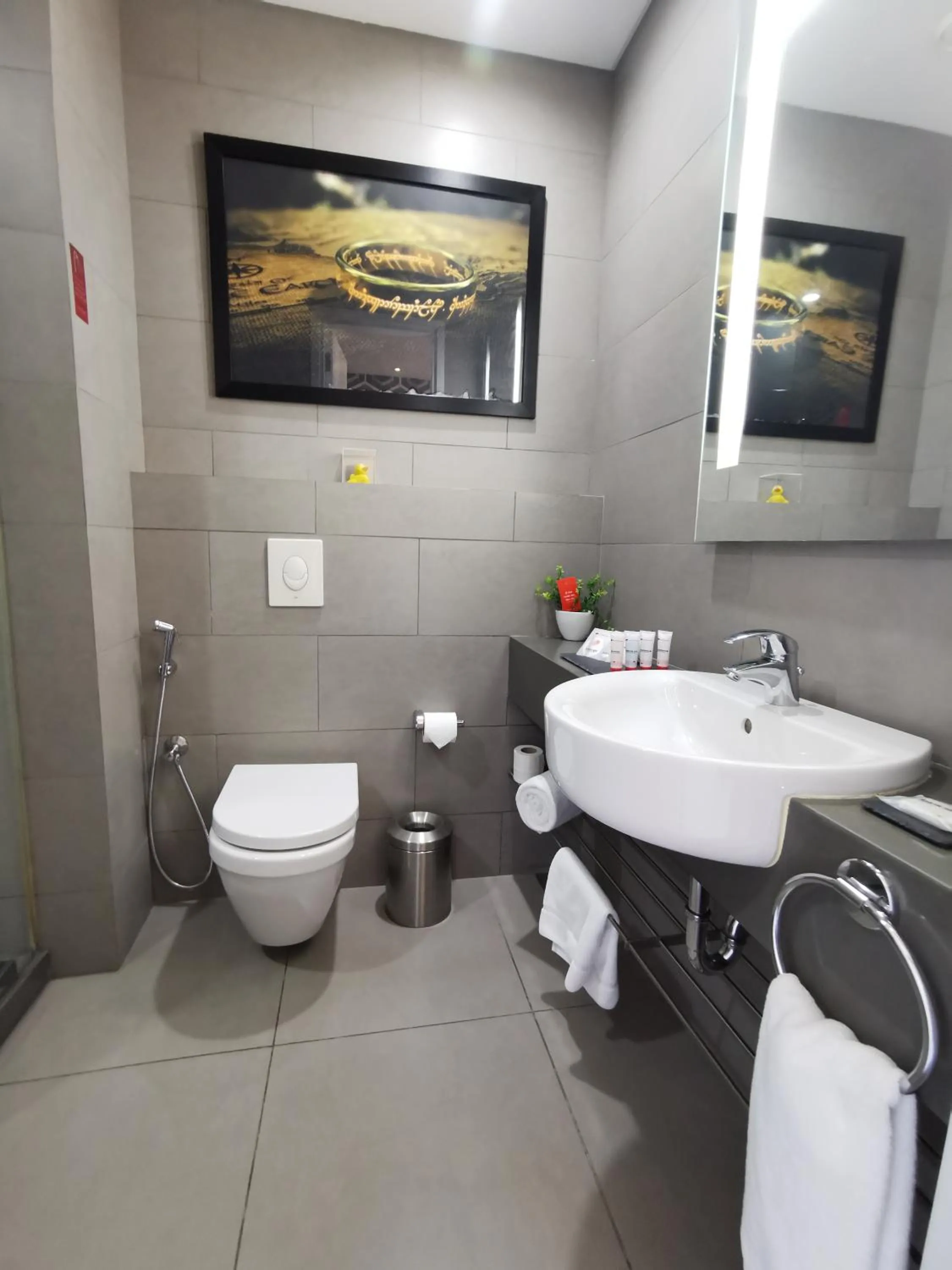 Toilet in The Smallville Hotel