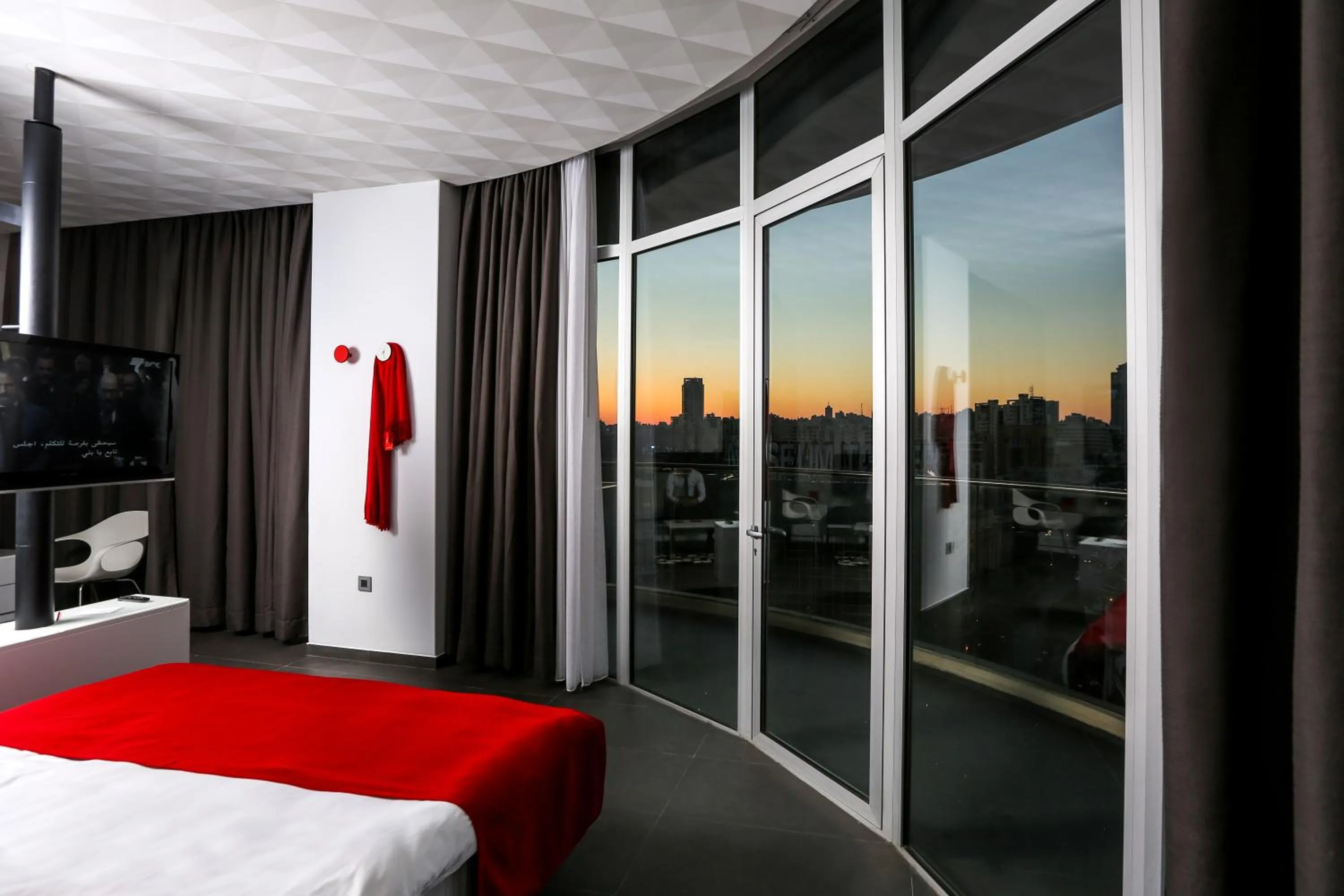 View (from property/room), Bed in The Smallville Hotel