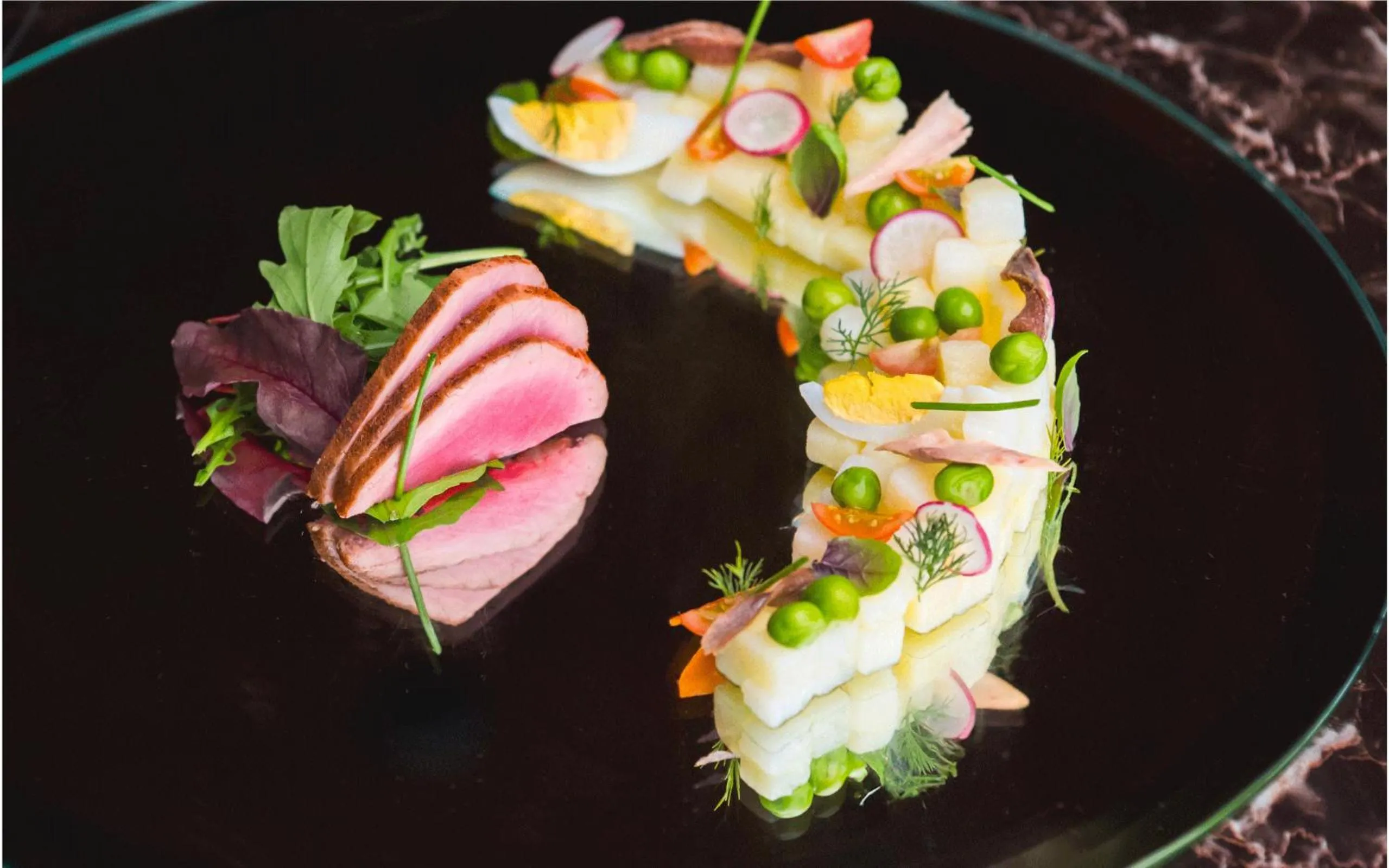 Food and drinks in The Smallville Hotel