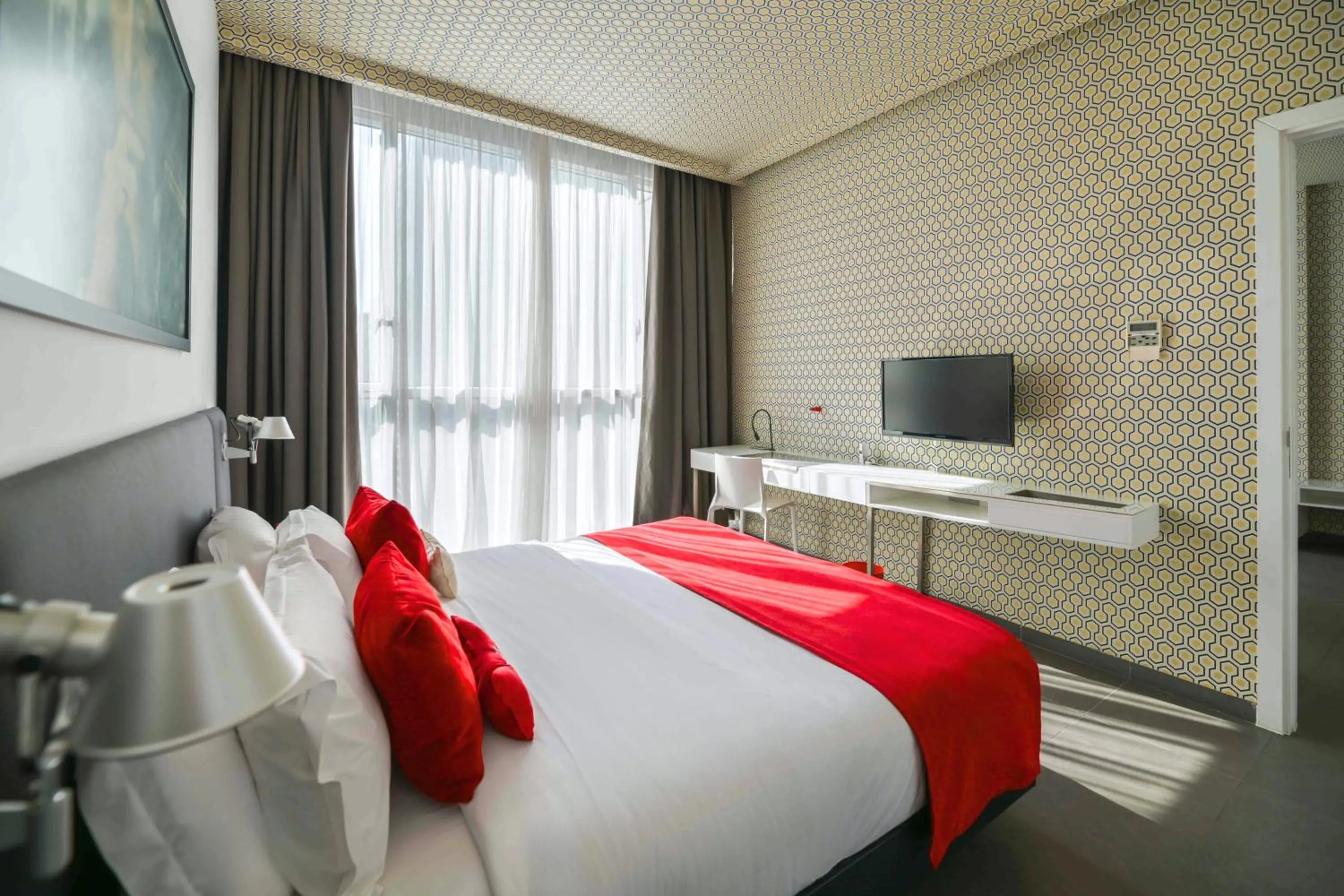 View (from property/room), Bed in The Smallville Hotel