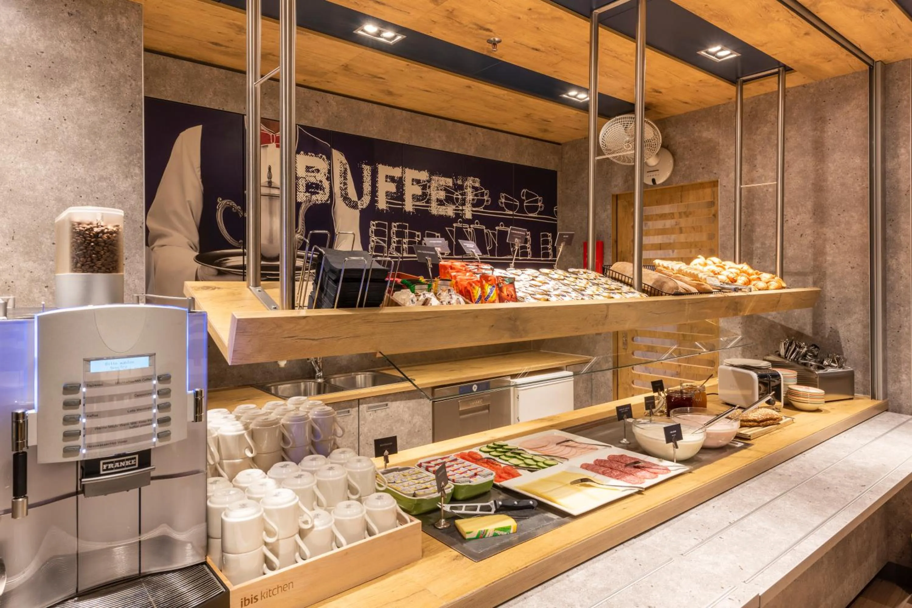 Food in ibis budget Bern Expo