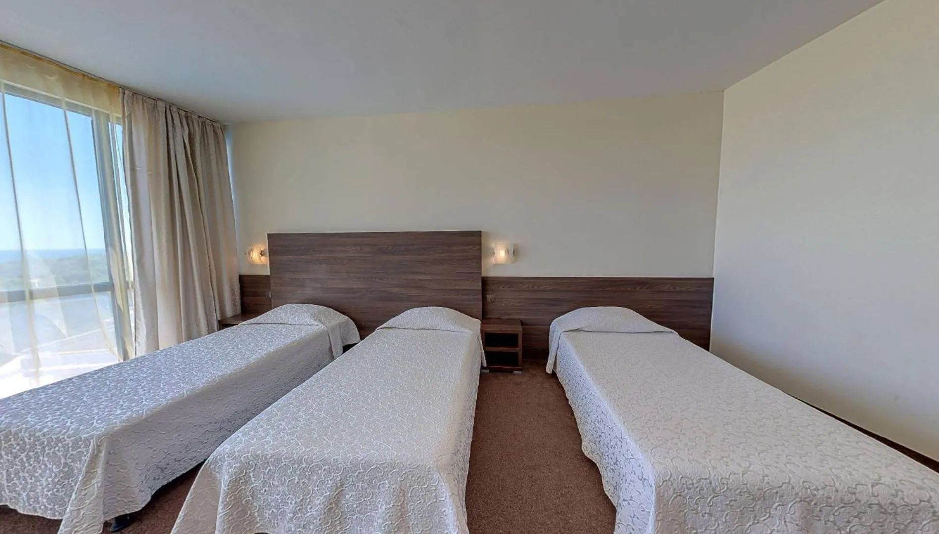 Bed in Elena Hotel and Wellness - All Inclusive