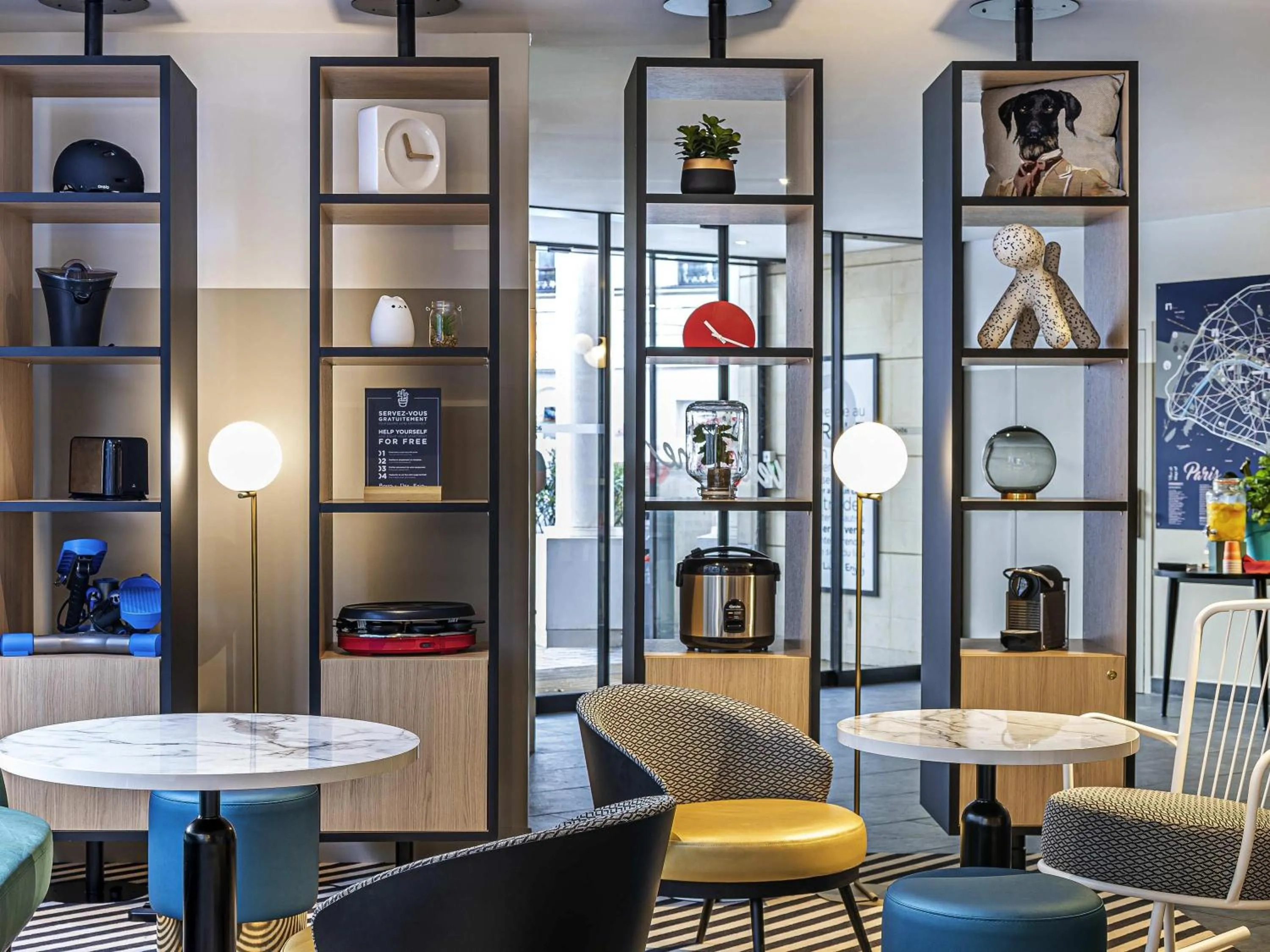 Property building in Aparthotel Adagio Paris Montrouge