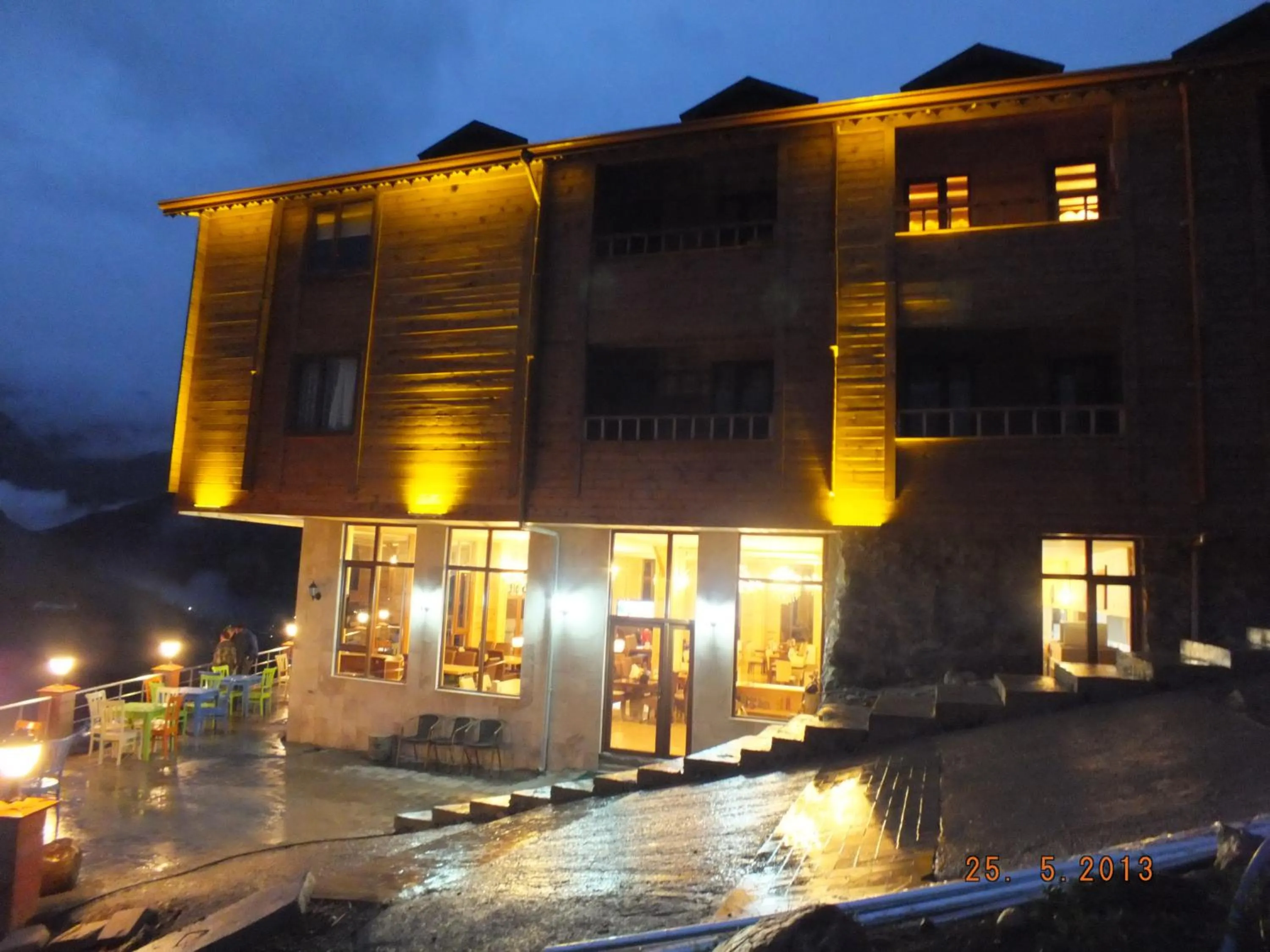Facade/entrance in Yedigoller Hotel & Restaurant