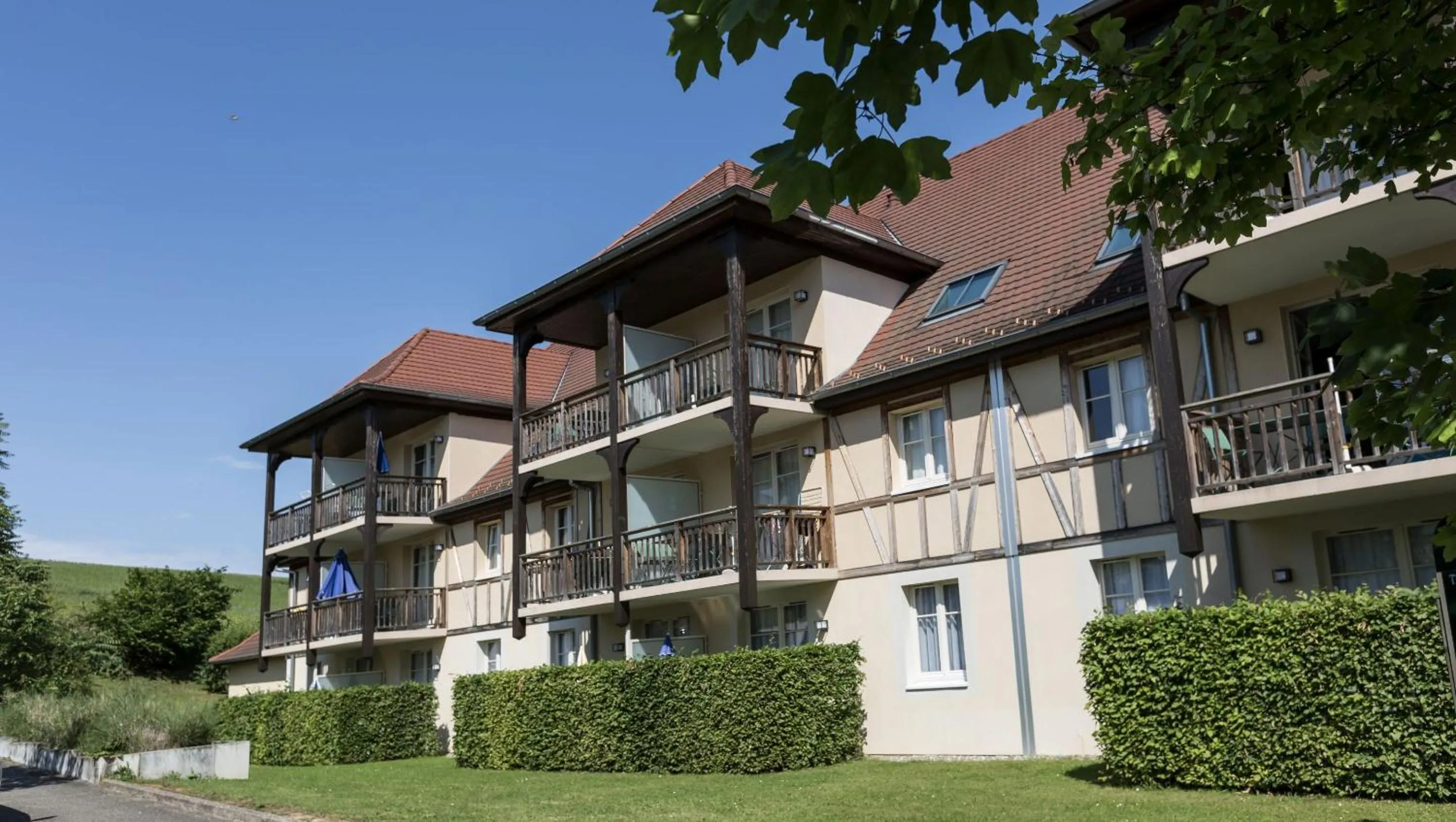 Property building in Résidence Odalys Le Domaine des Rois