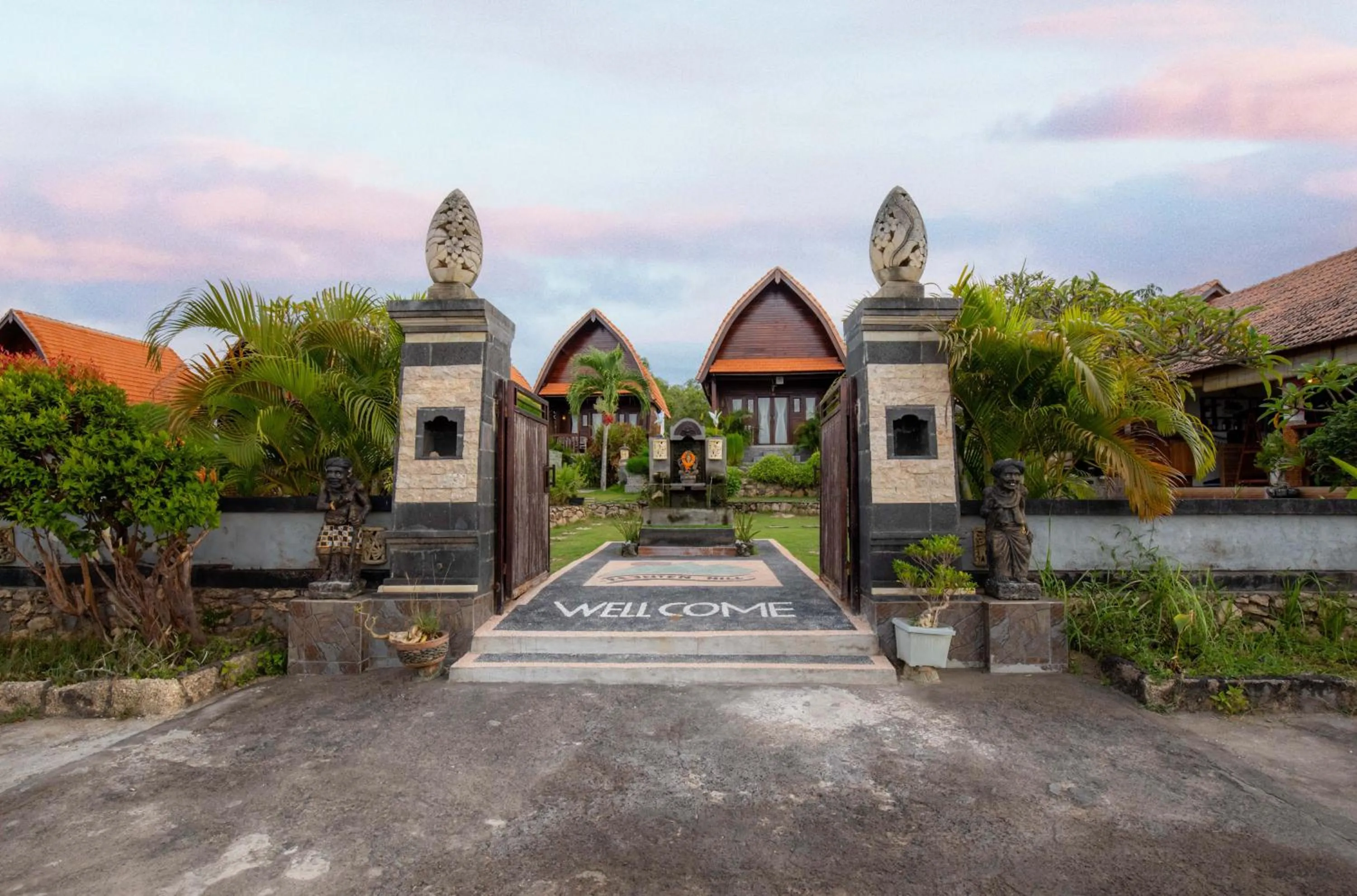 Parking in Reynten Hill