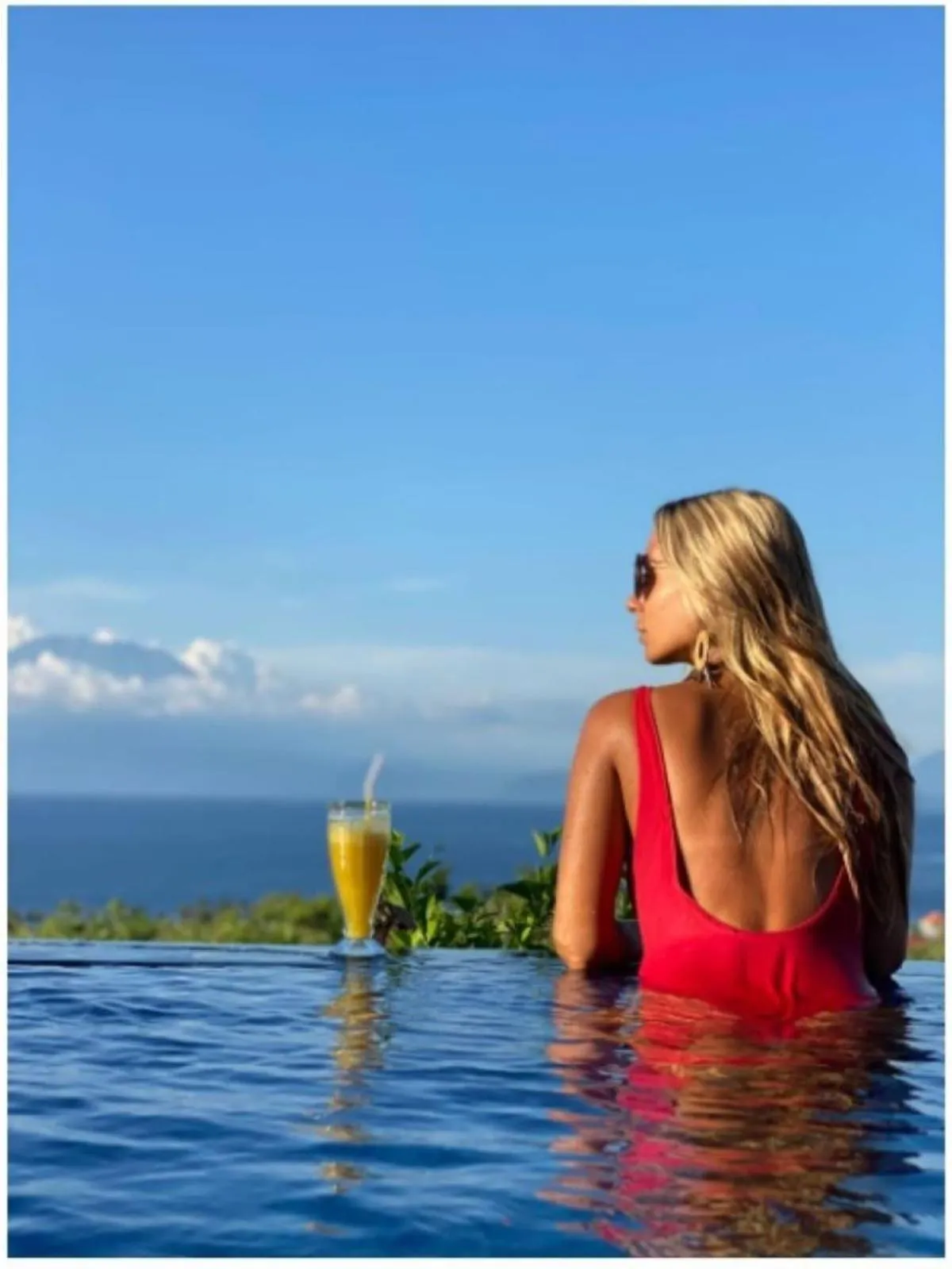 Garden view in Reynten Hill