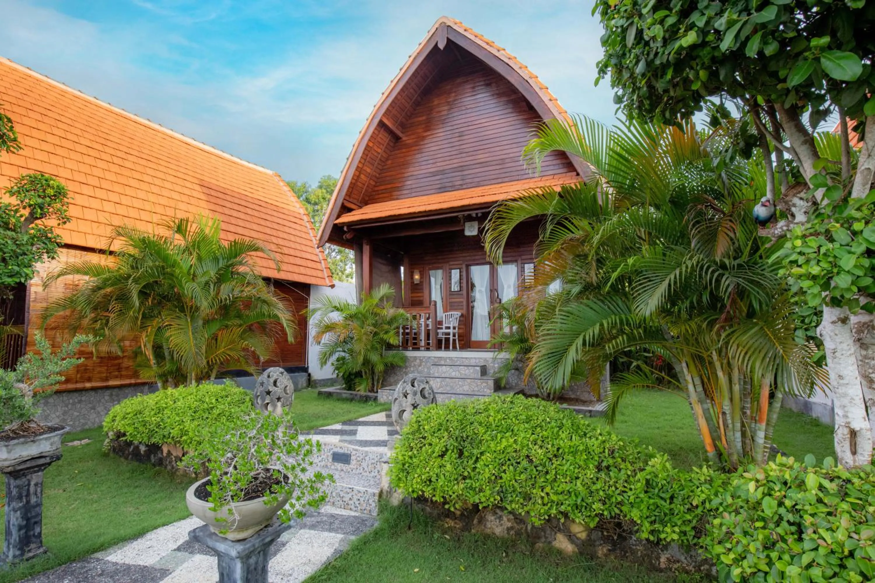 Property building in Reynten Hill