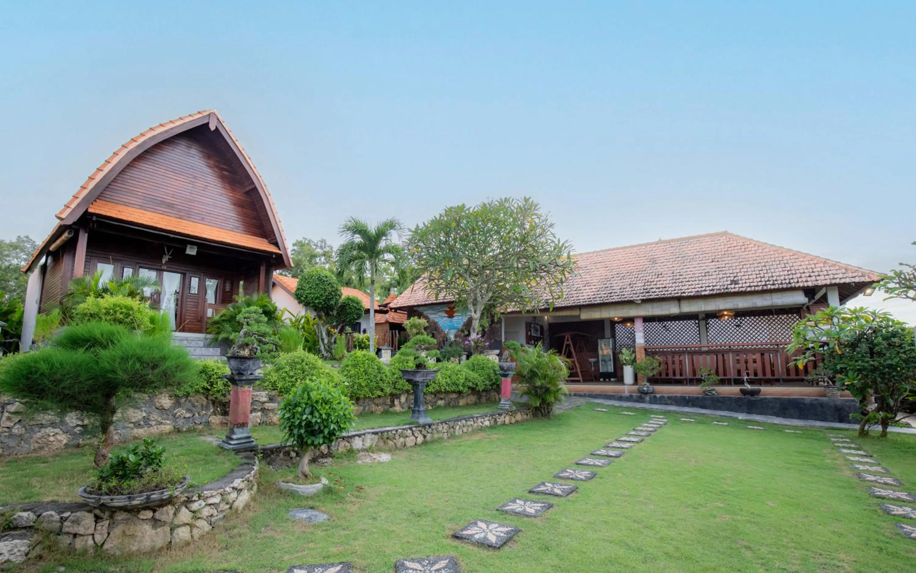 Property building in Reynten Hill