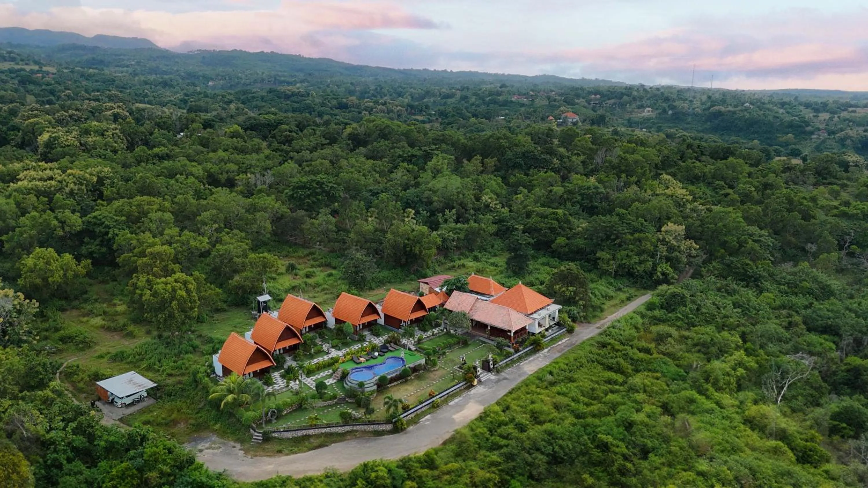 Property building in Reynten Hill