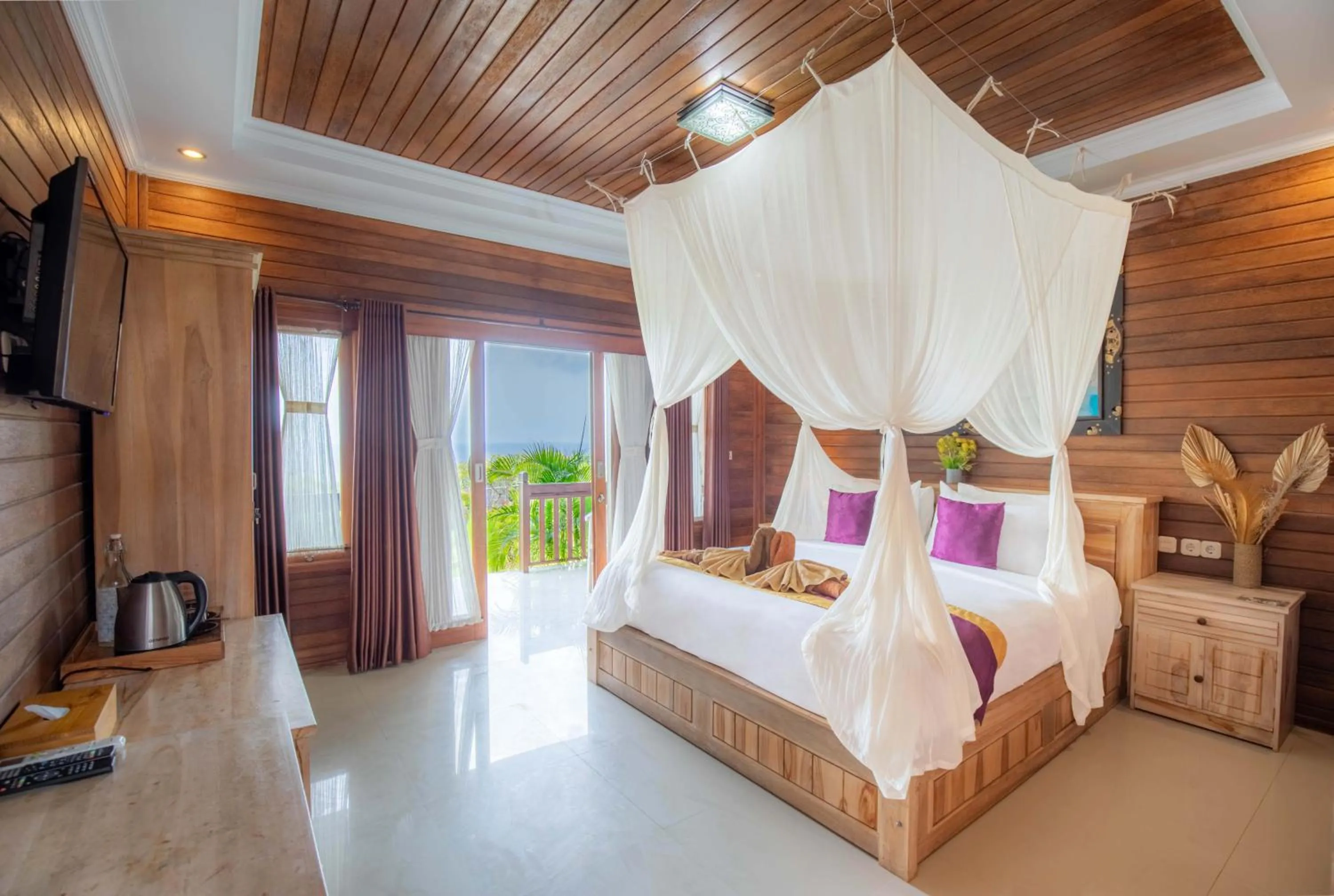 Bedroom, Bed in Reynten Hill