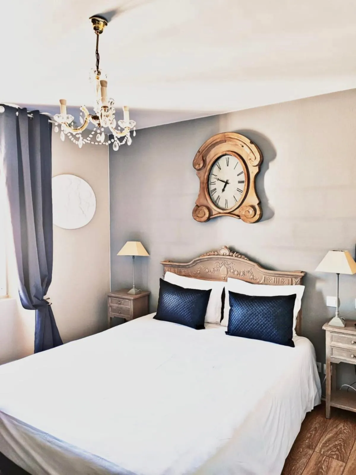 Bed in Hotel Abat Jour