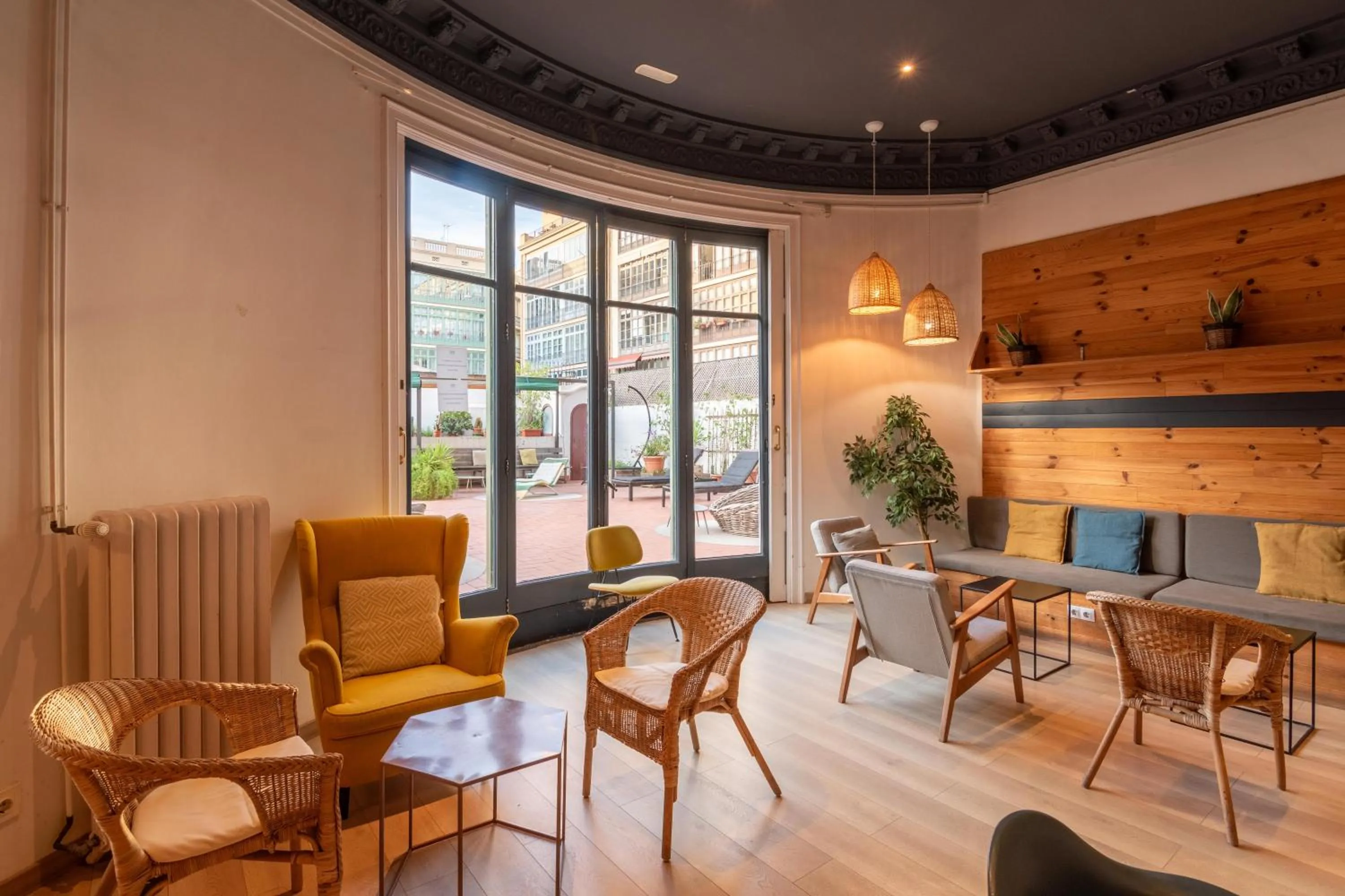 Seating area in The Central House Barcelona Gracia