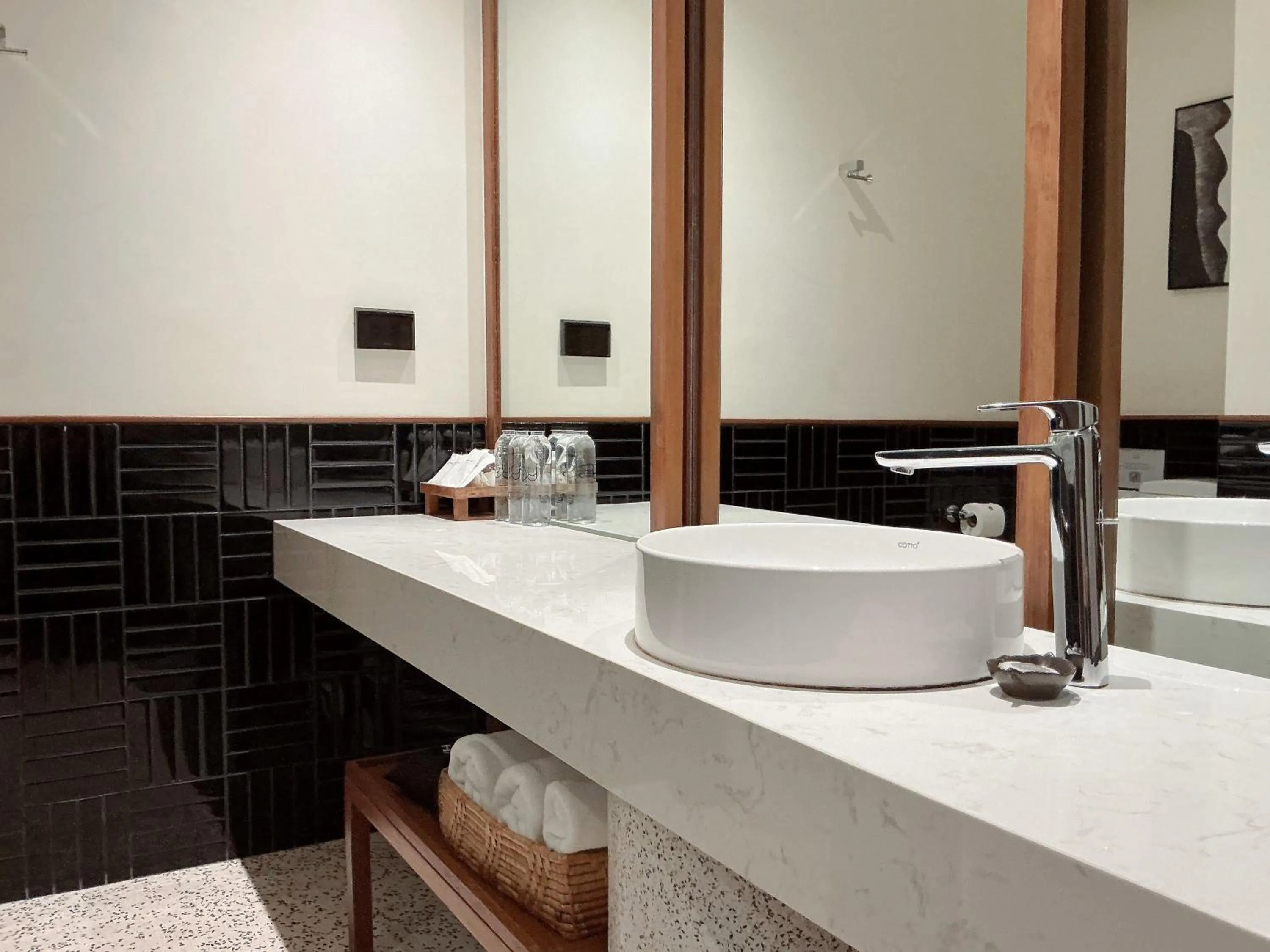 Toilet in Hotel Loy Chiang Mai