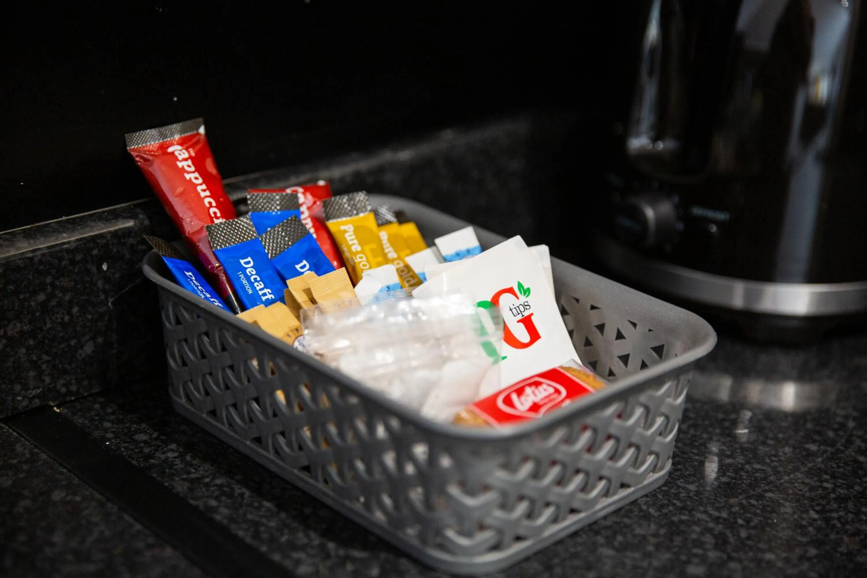 Dining area in Velvet 2-bedroom apartment, Clockhouse, Hoddesdon