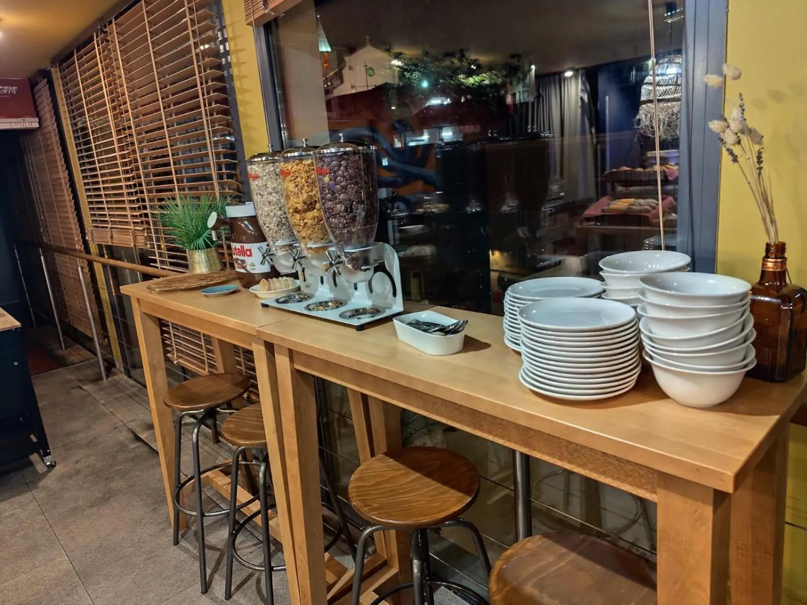 Breakfast in Best Western Linko Aubagne