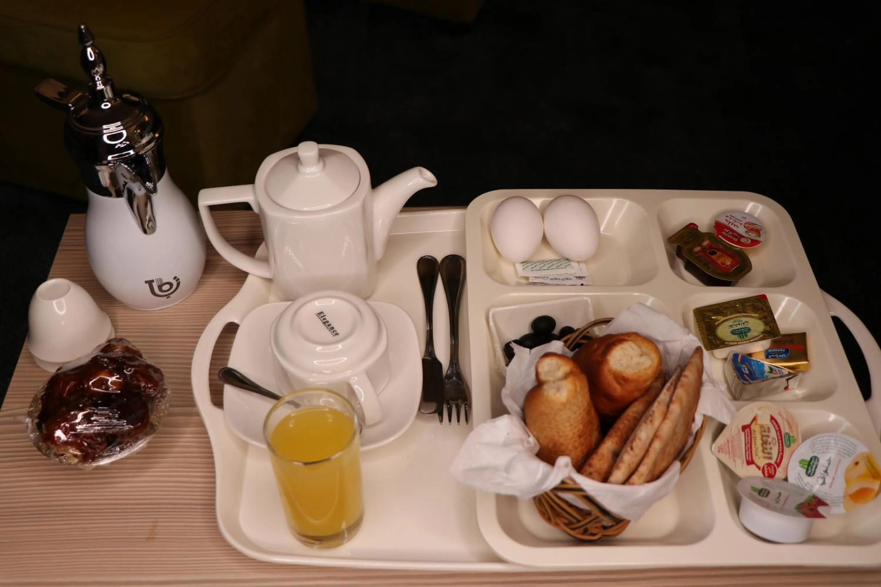 Continental breakfast in Touq Al Balad Hotel