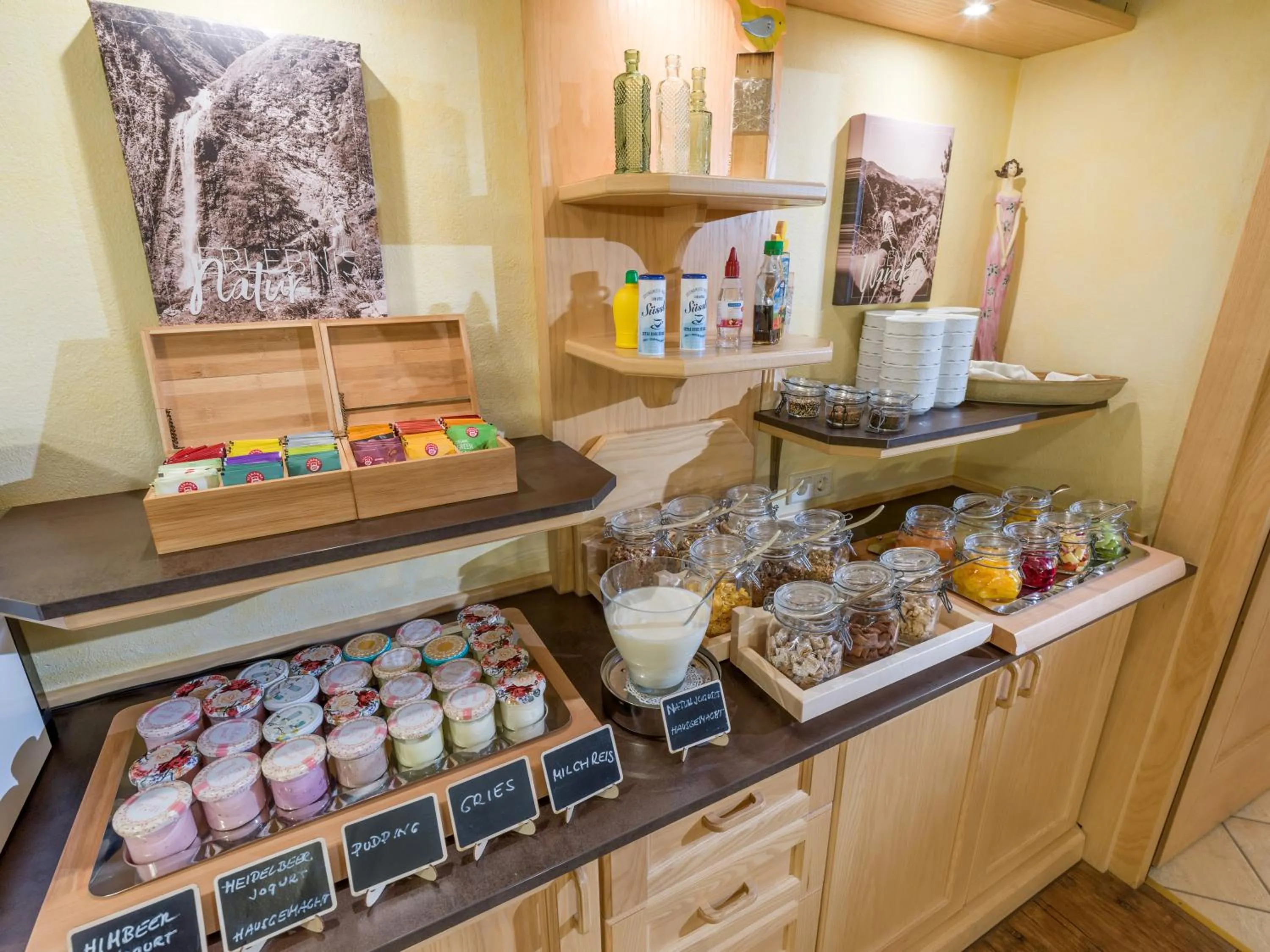 Breakfast in Hotel Kössler