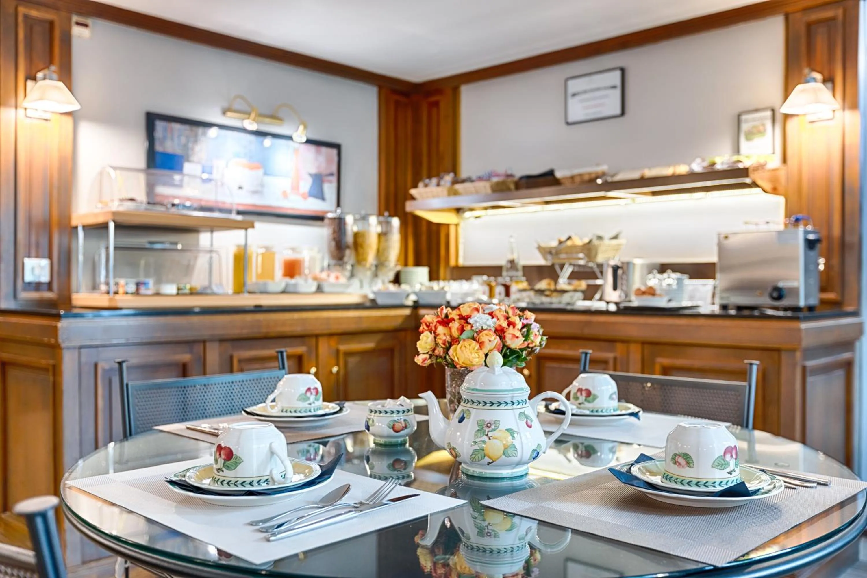 Breakfast in Apollinaire