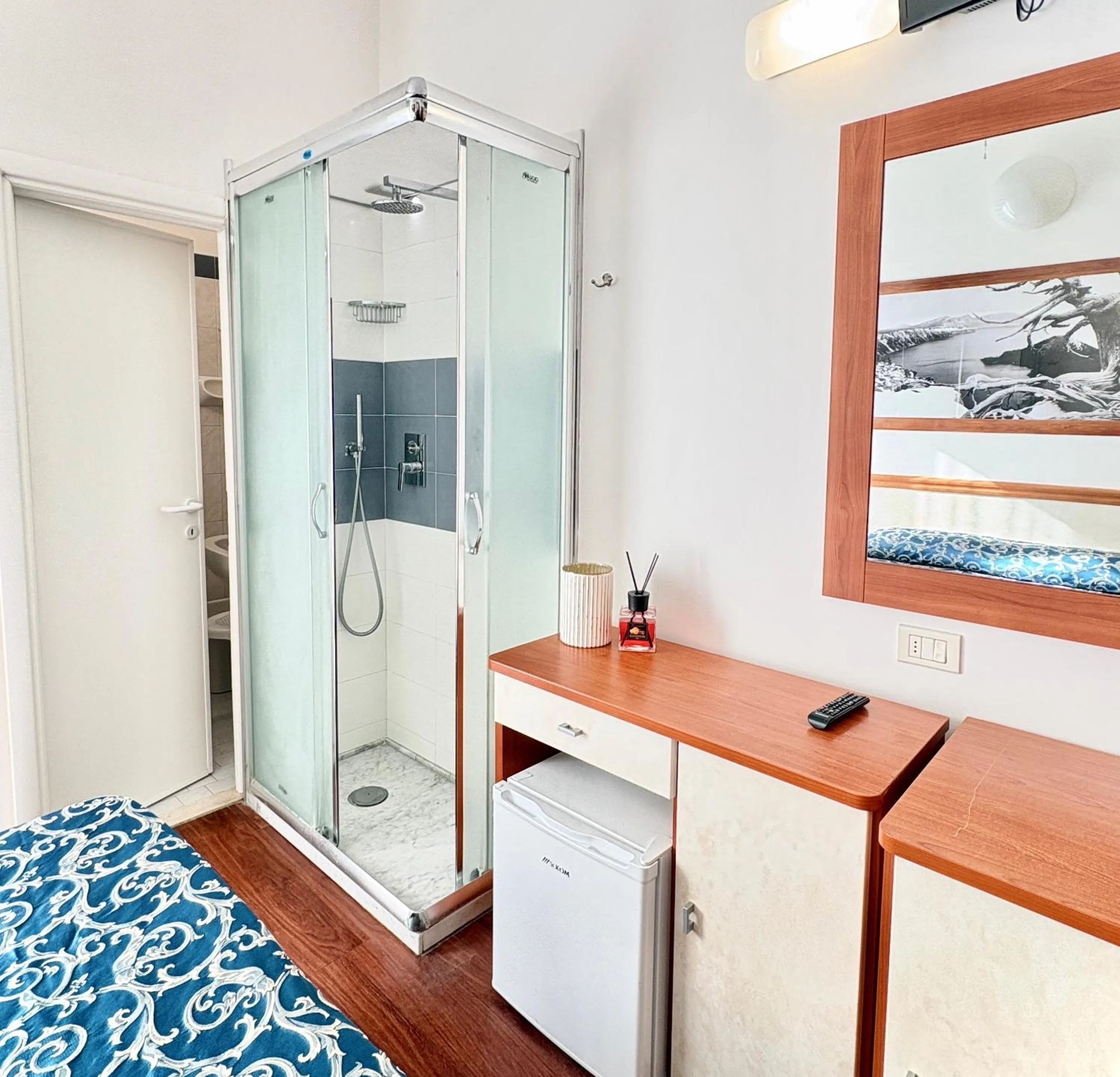 Photo of the whole room, Bed in Hotel San Marino