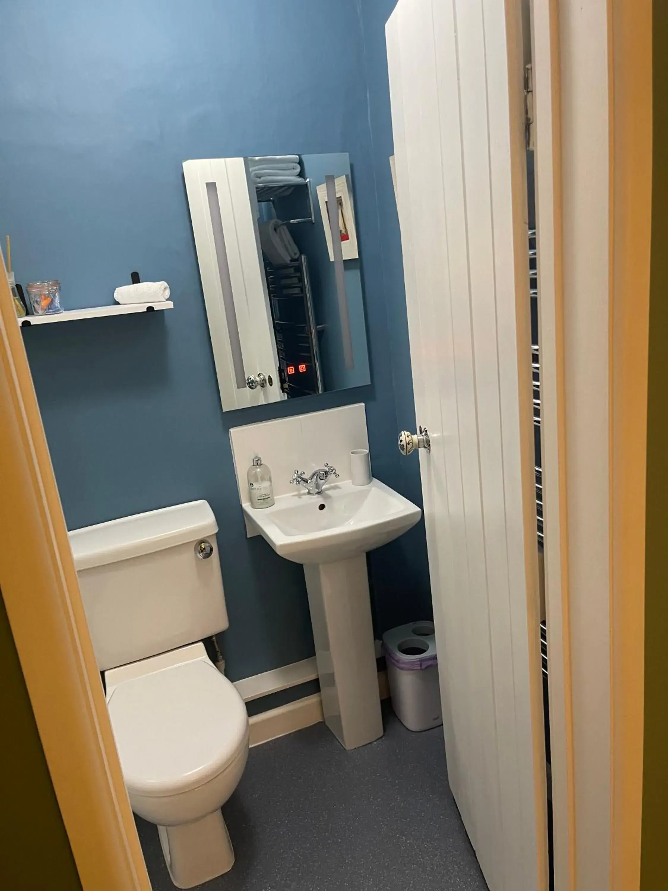 Double Room - single occupancy in Myrtle Cottage B&B Double Room - single occupancy in Myrtle Cottage B&B