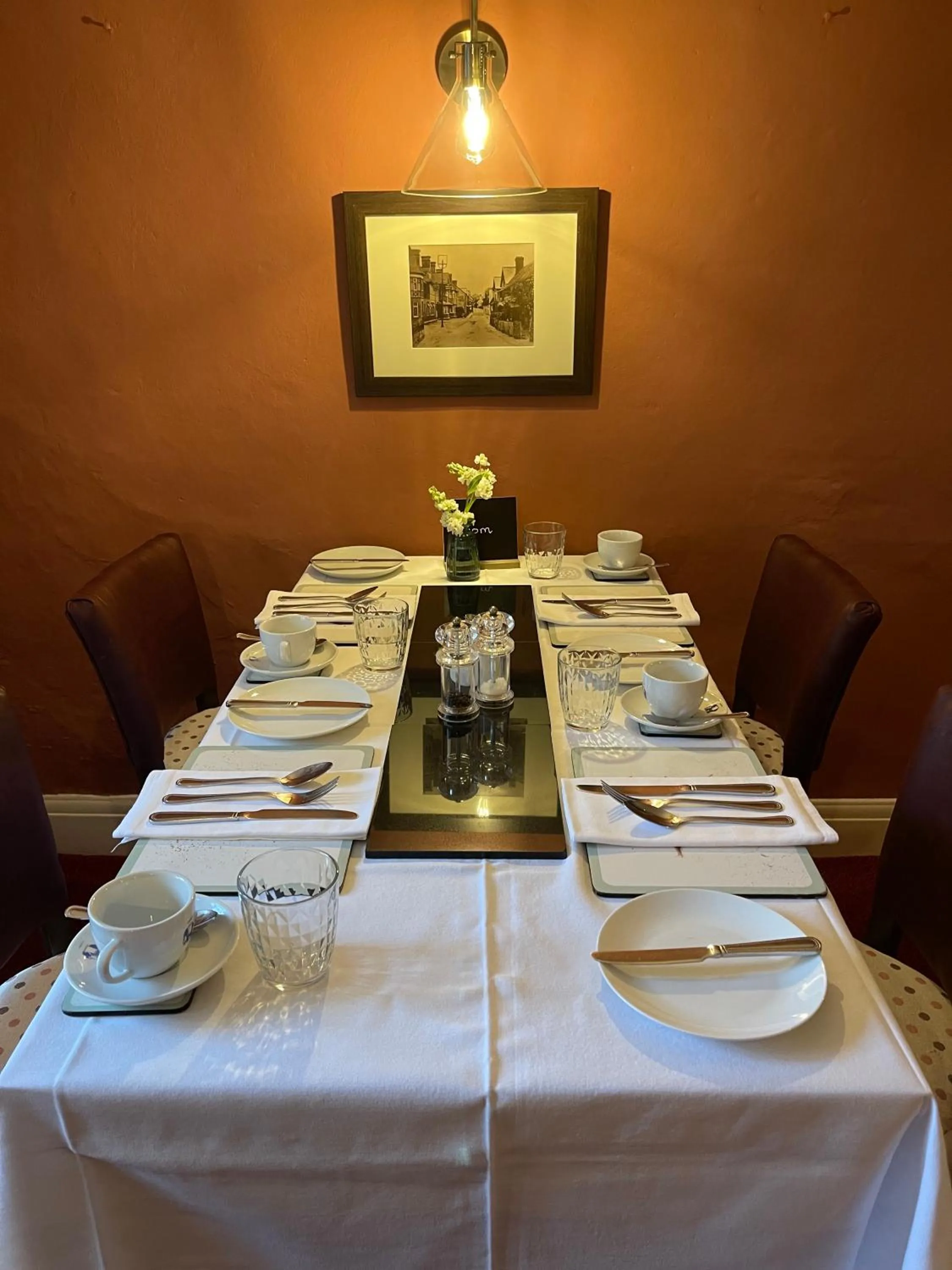 Breakfast in Myrtle Cottage B&B