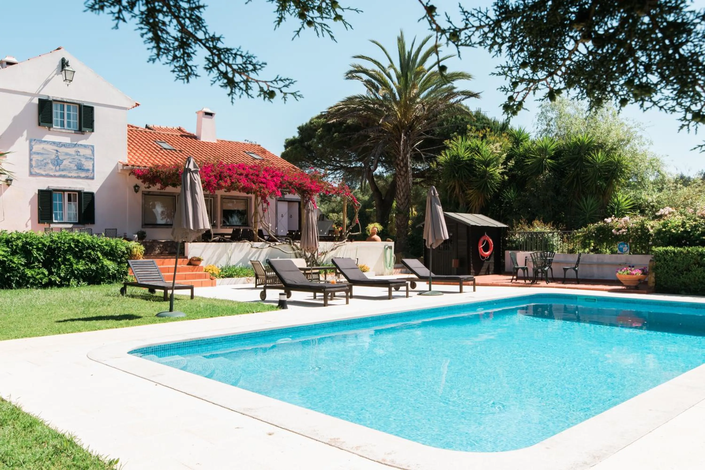 Property building in Quinta Verde Sintra - Casa de Campo