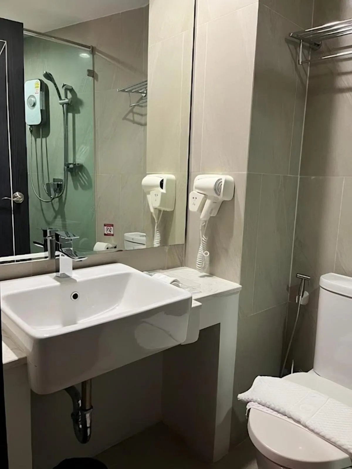 Bathroom in Salee Boutique Hotel