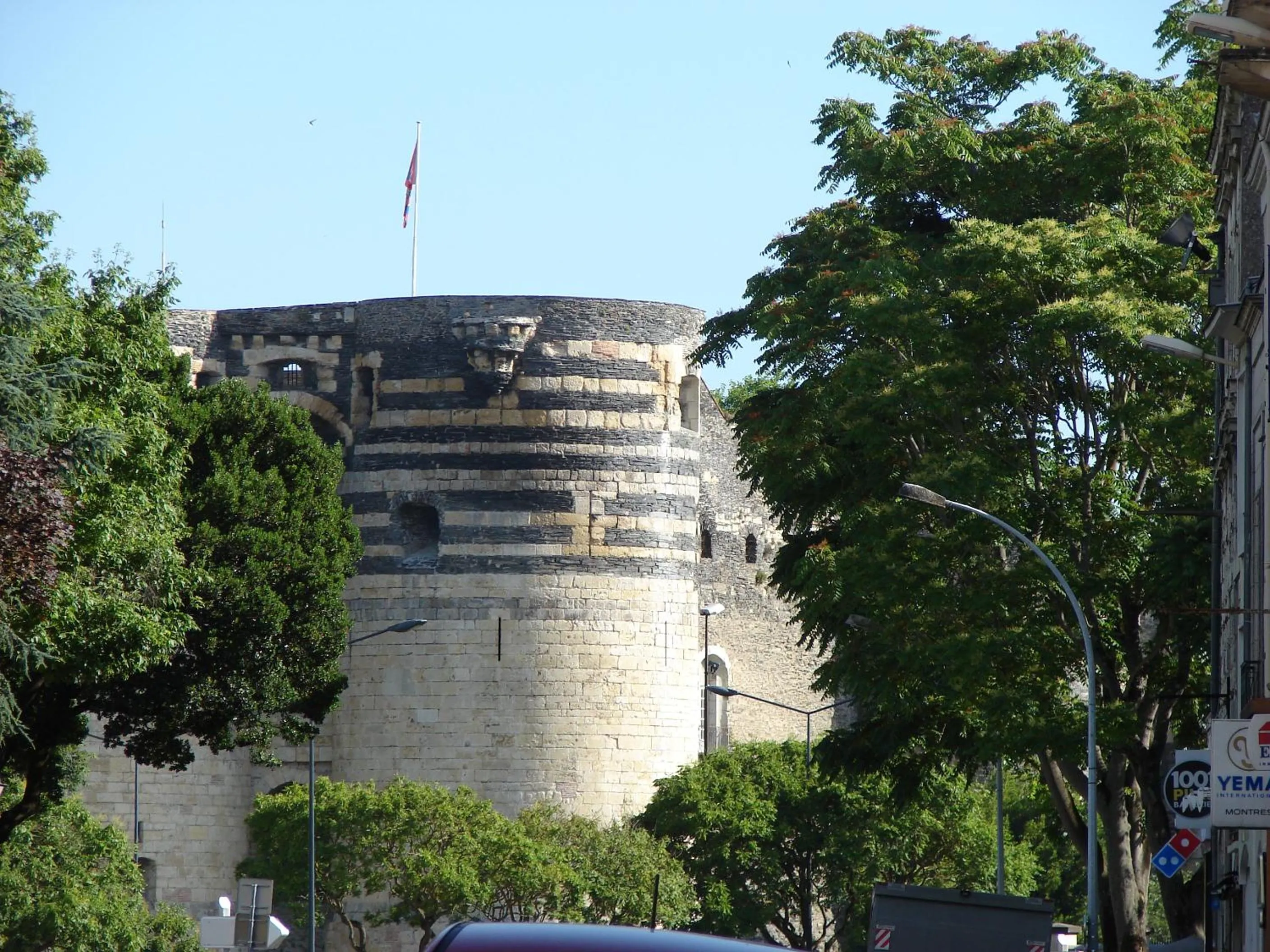 Property building in Hotel Iena