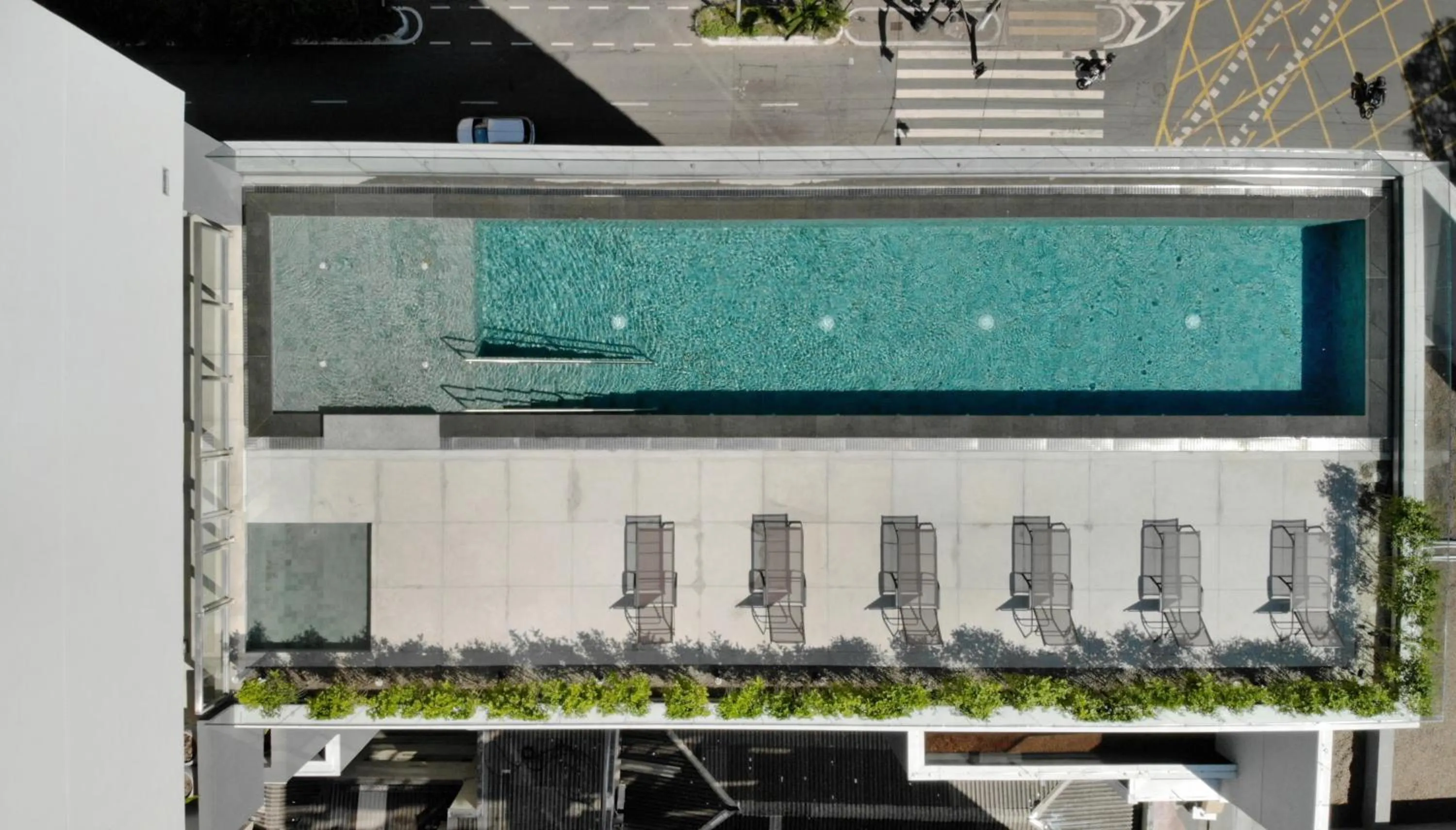 Swimming pool in 360 São Luis