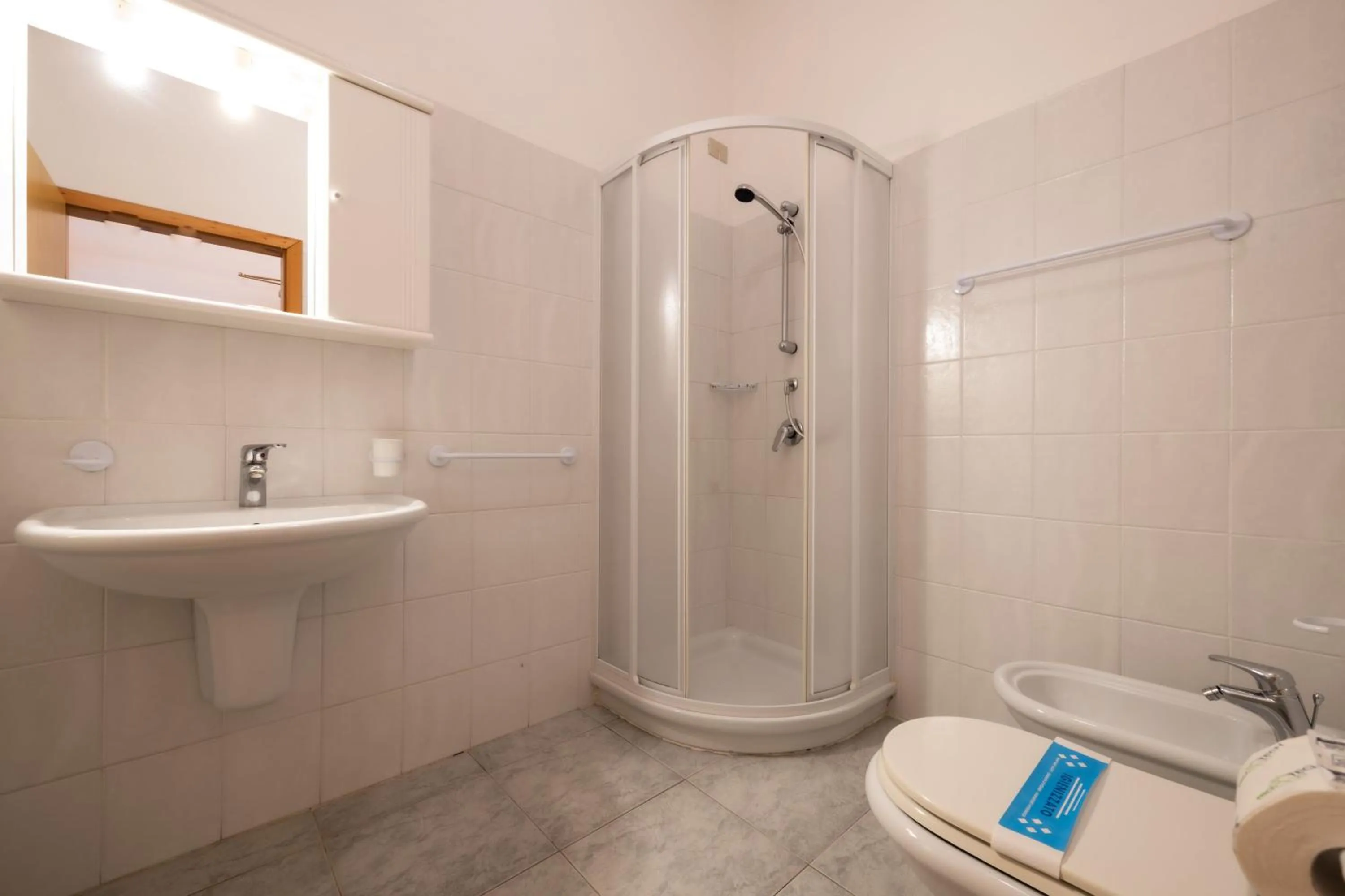 Shower in Appartamenti Lembondel - Ledro