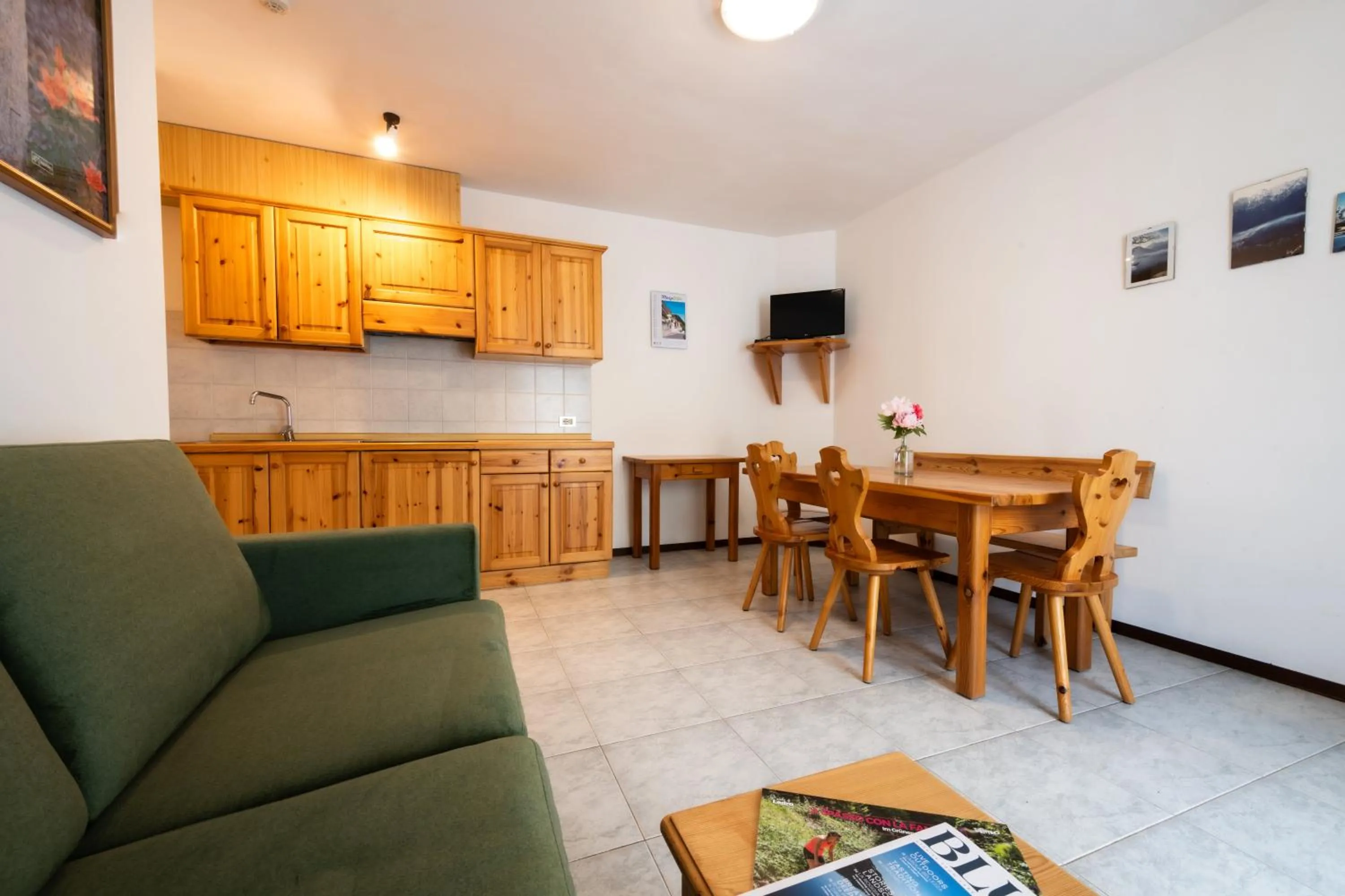 Kitchen or kitchenette in Appartamenti Lembondel - Ledro