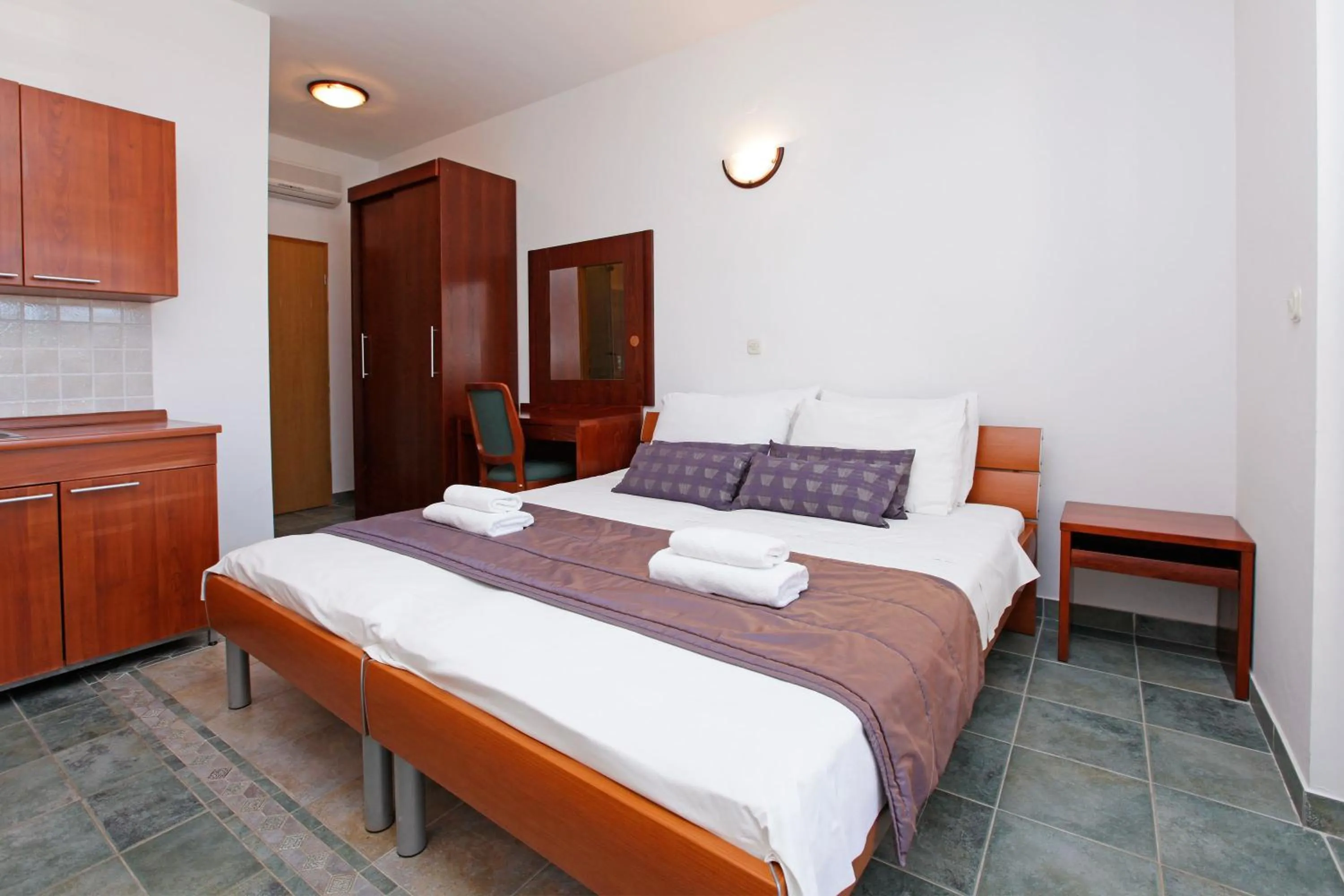 Bedroom, Bed in Apartments Vala