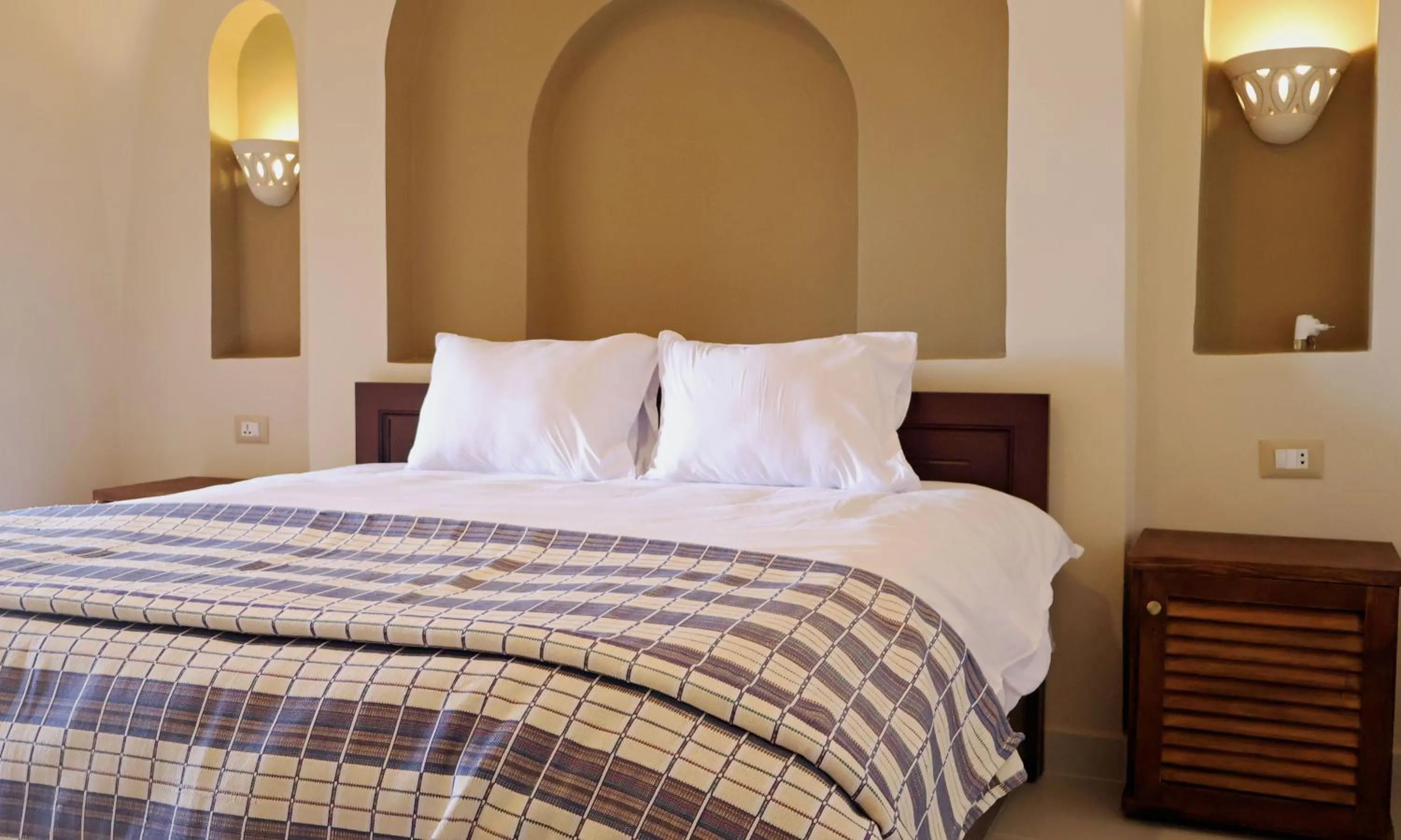 Bed in Malkata House - Boutique hotel and restaurant