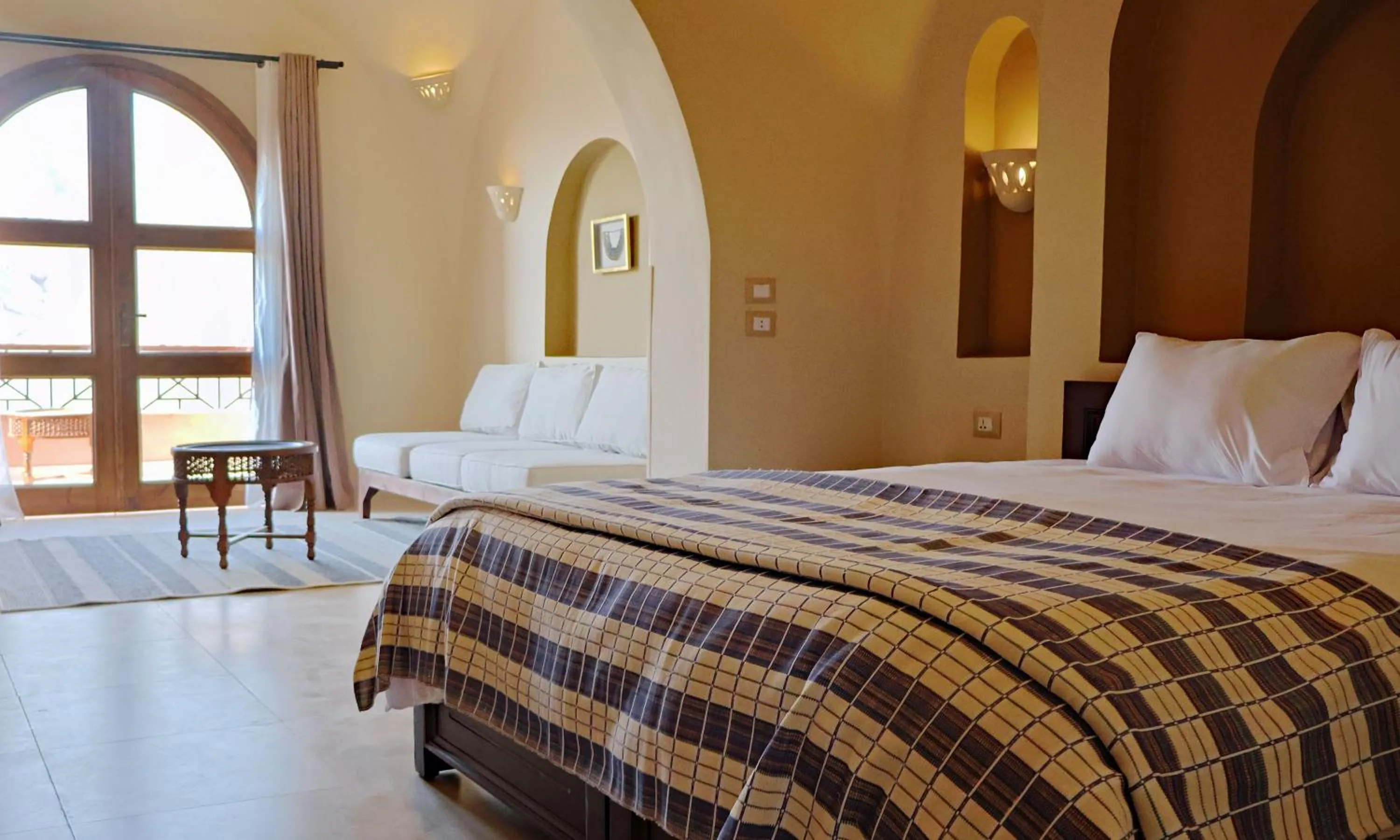 Bed in Malkata House - Boutique hotel and restaurant