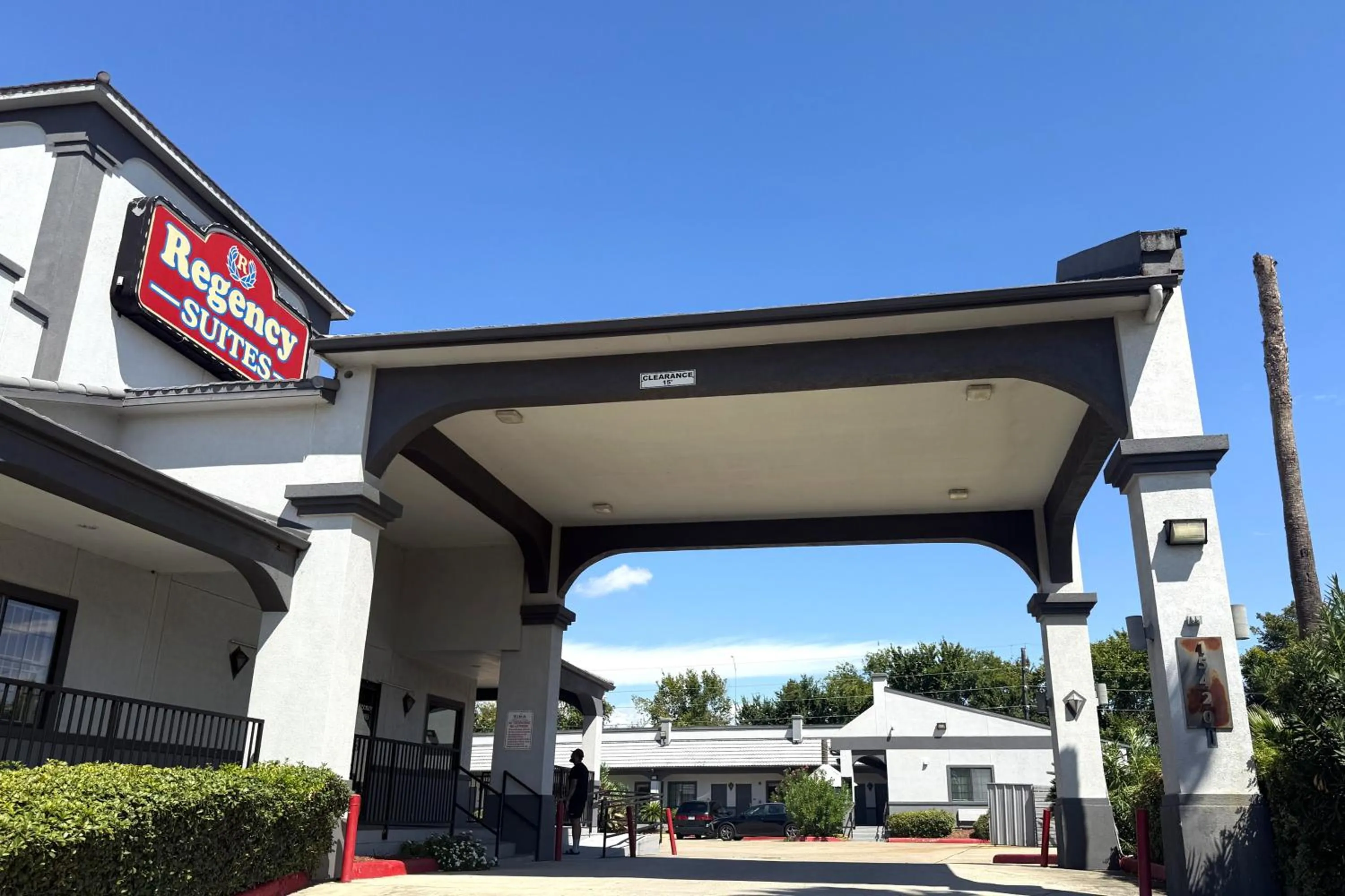 Facade/entrance in Hotel O Regency Suites Houston - IAH Beltway 8