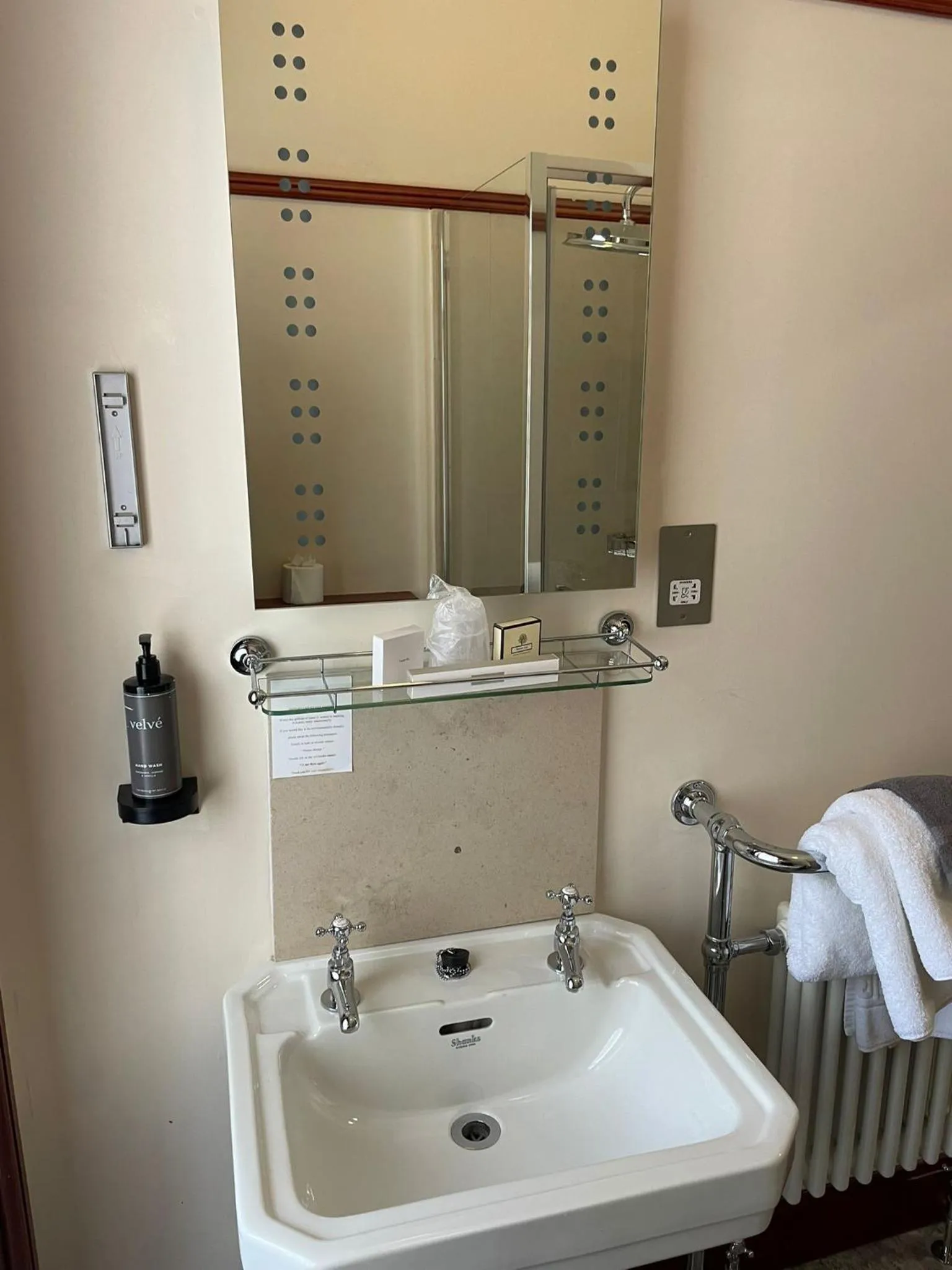 Bathroom in Shieldaig Lodge Hotel