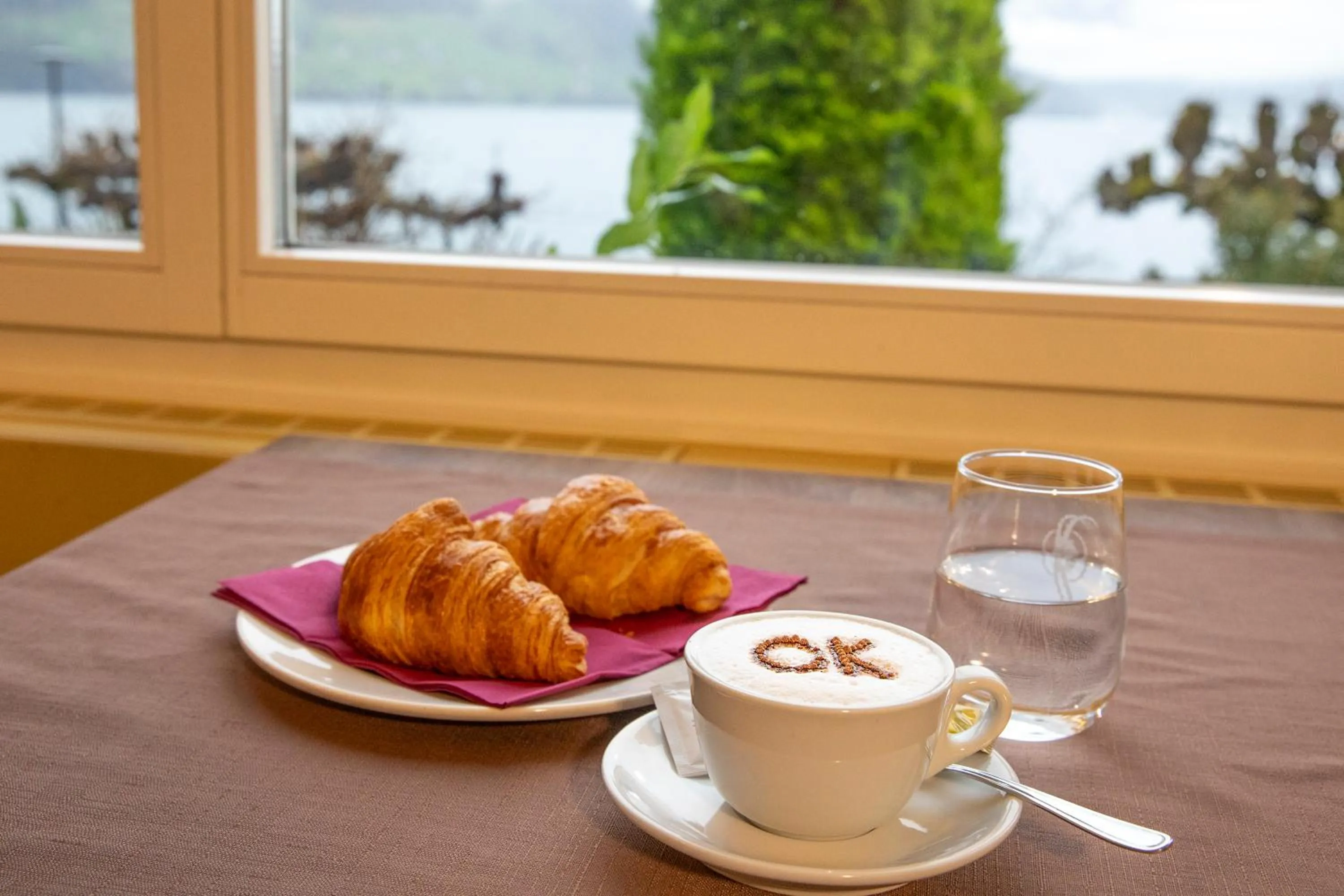 Breakfast in Rigiblick am See