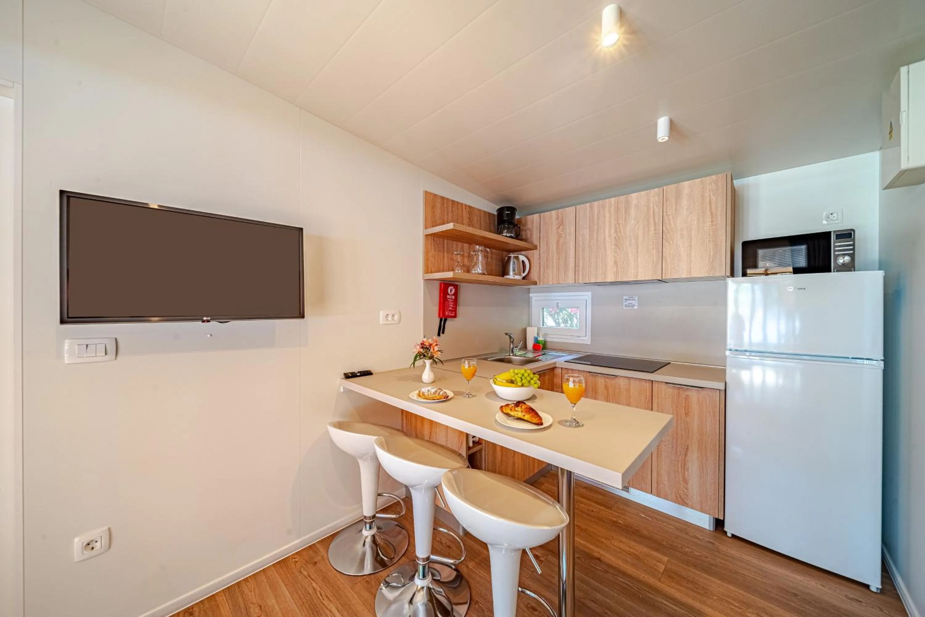 Food in Mobile Homes Camp Perna - Adriatic Kampovi