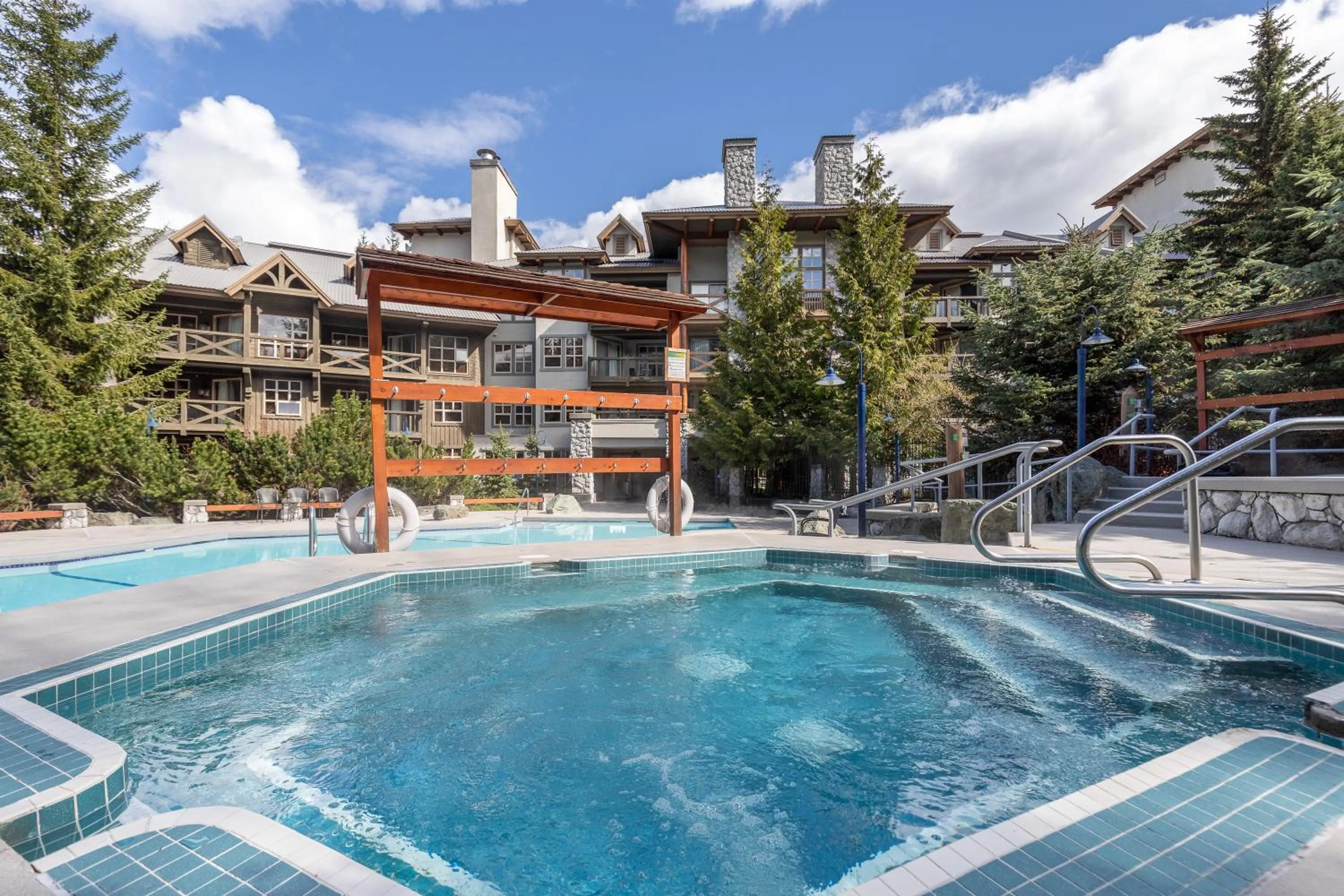 Hot Tub in Blackcomb Springs Suites by CLIQUE