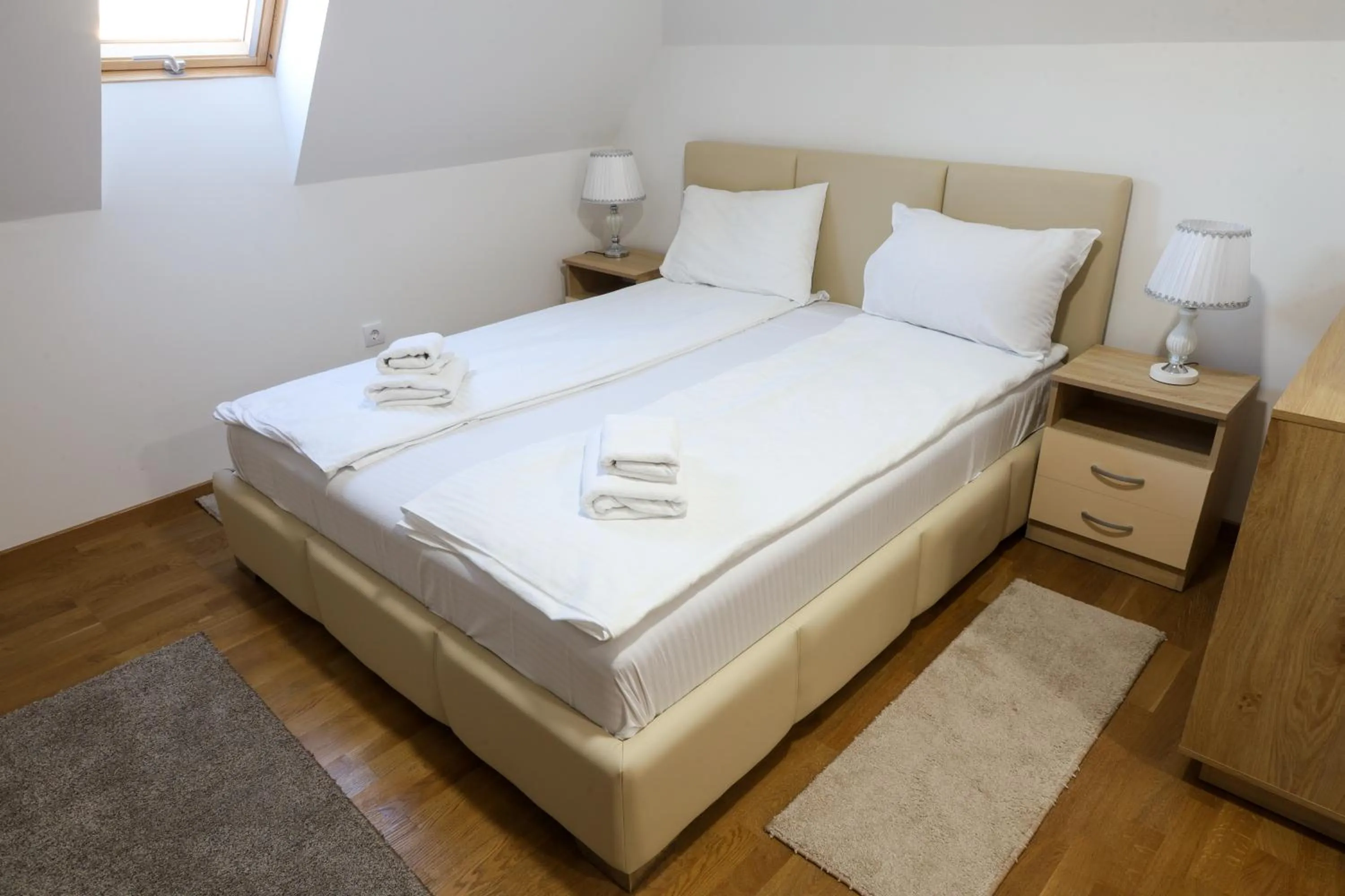 Bed in All Seasons Residence