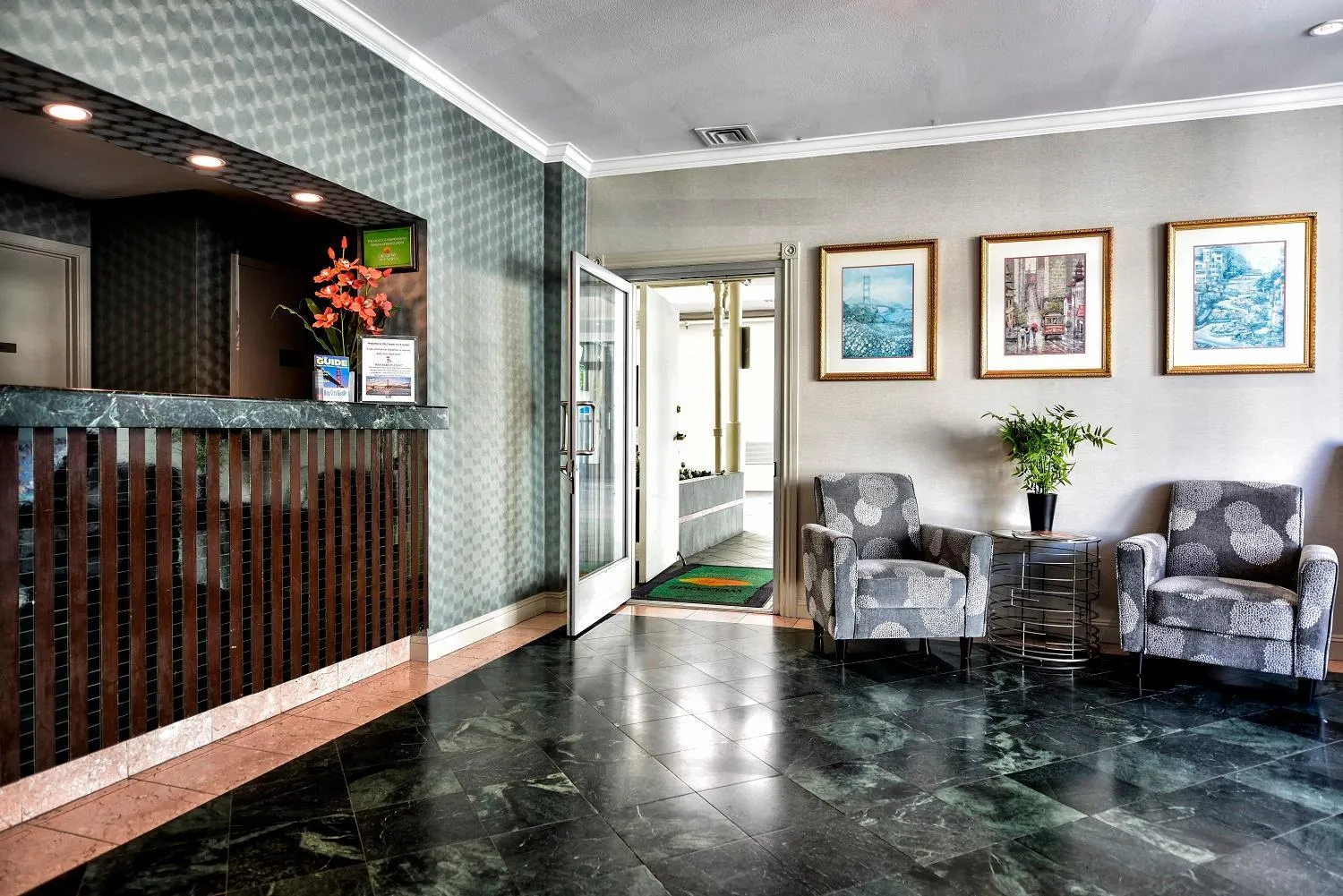 Lobby or reception in City Center Inn and Suites