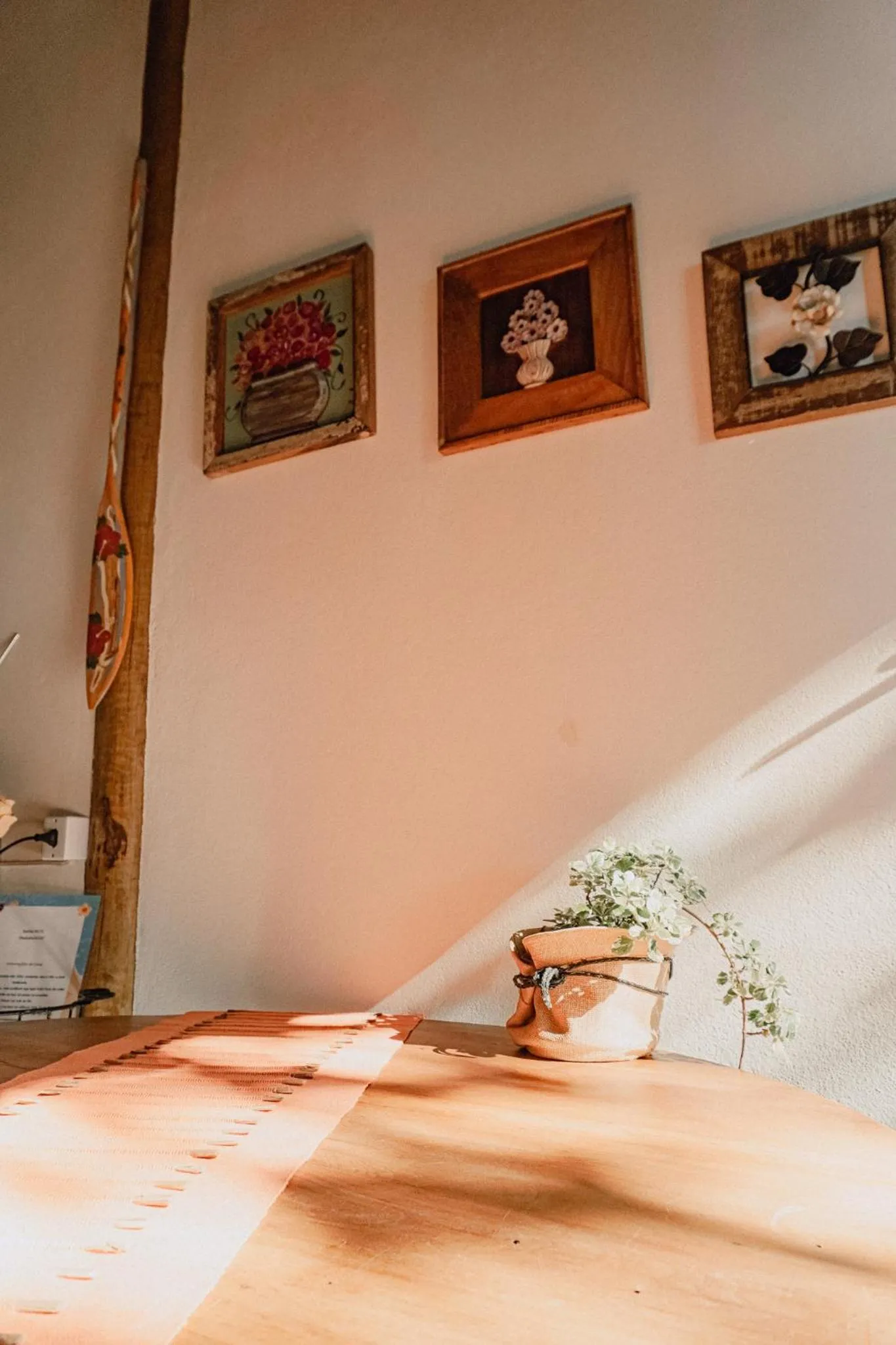 Dining area in Casa no Sul de Ilhabela