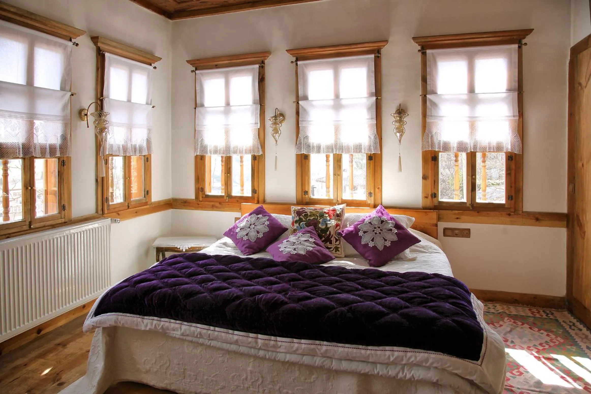 Day, Bed in Dadibra Konak Hotel