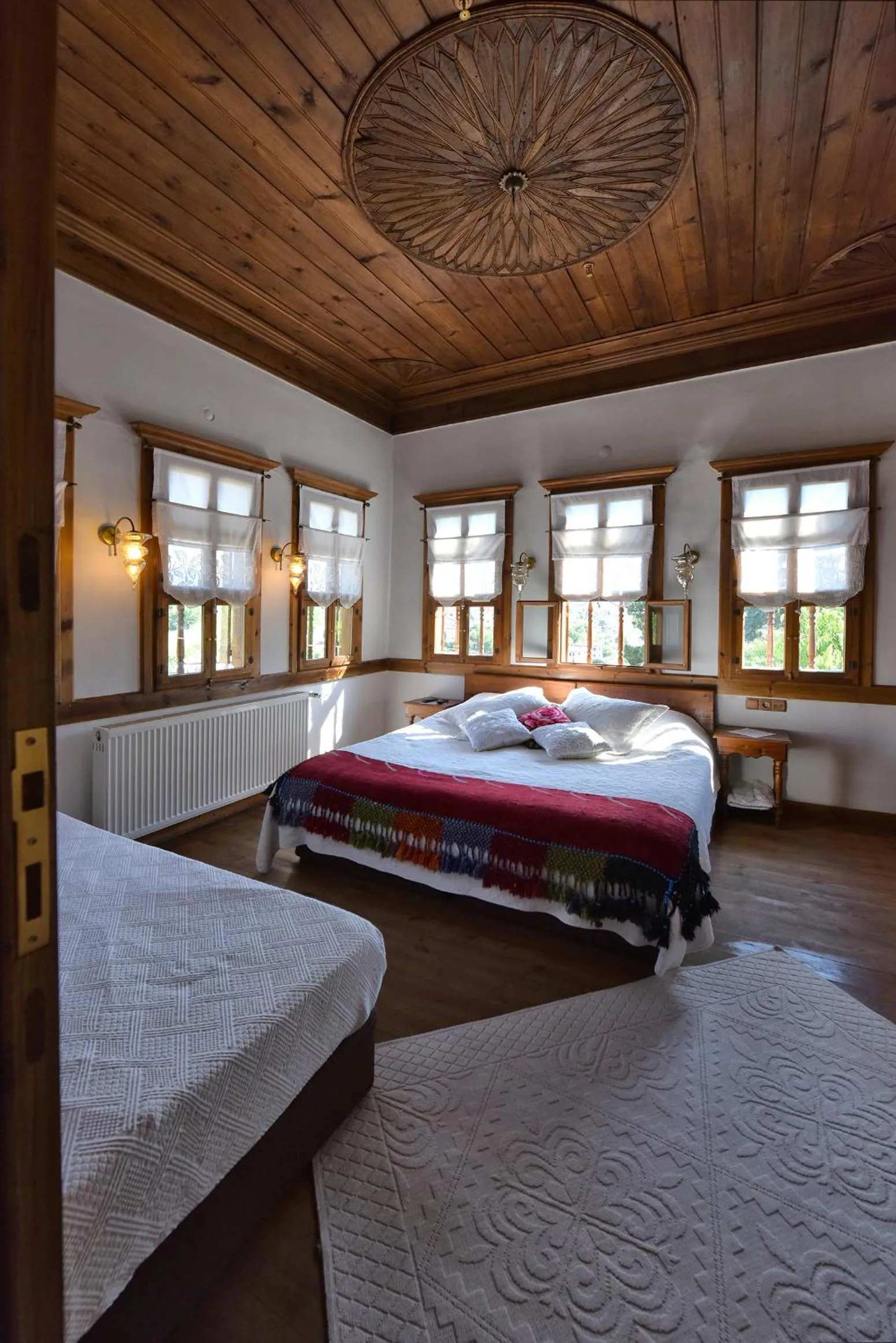 Day, Bed in Dadibra Konak Hotel