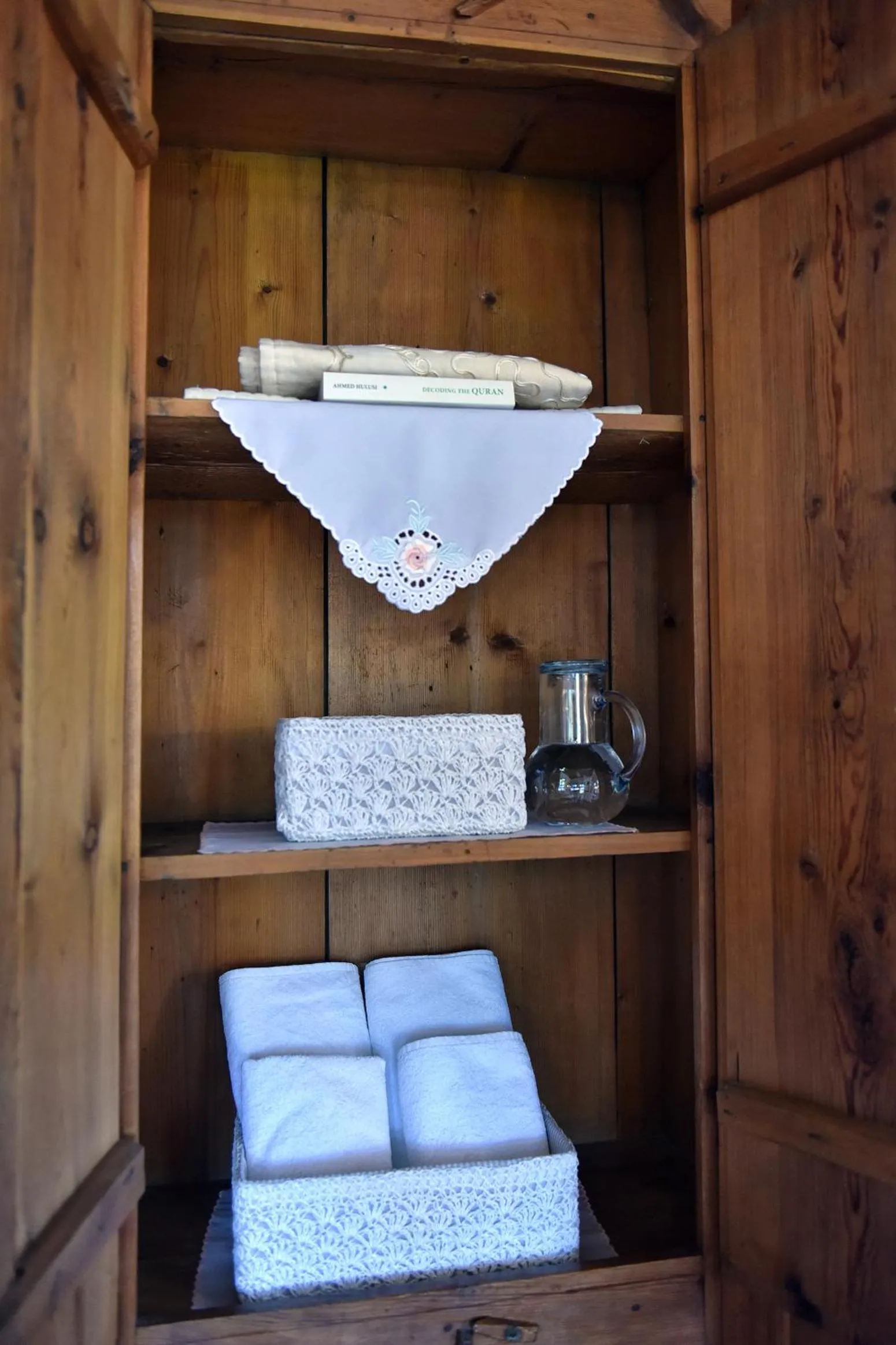 Decorative detail in Dadibra Konak Hotel