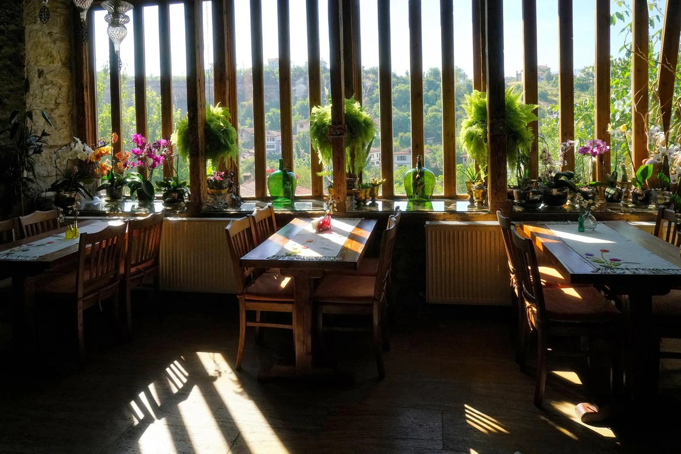 Restaurant/places to eat in Dadibra Konak Hotel