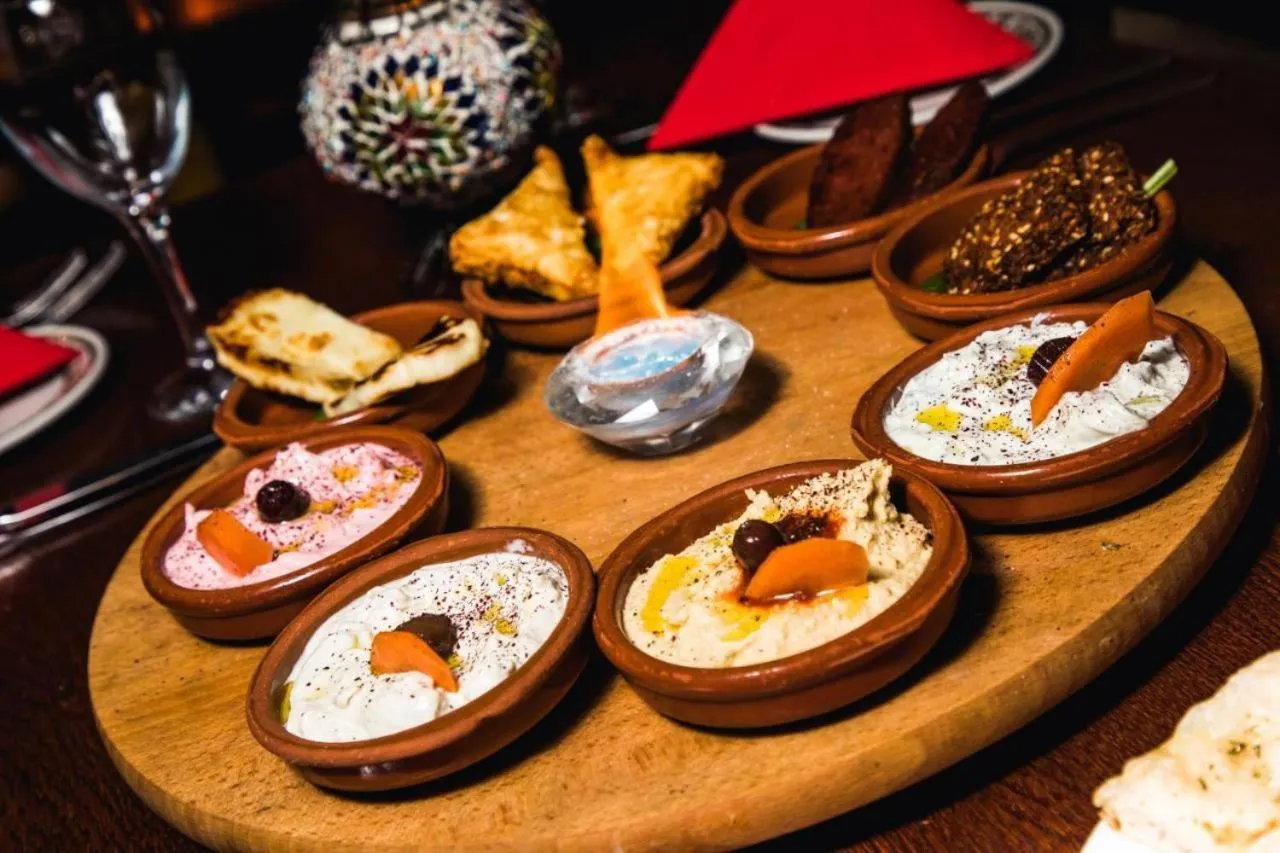 Food and drinks in The Pearl Hotel